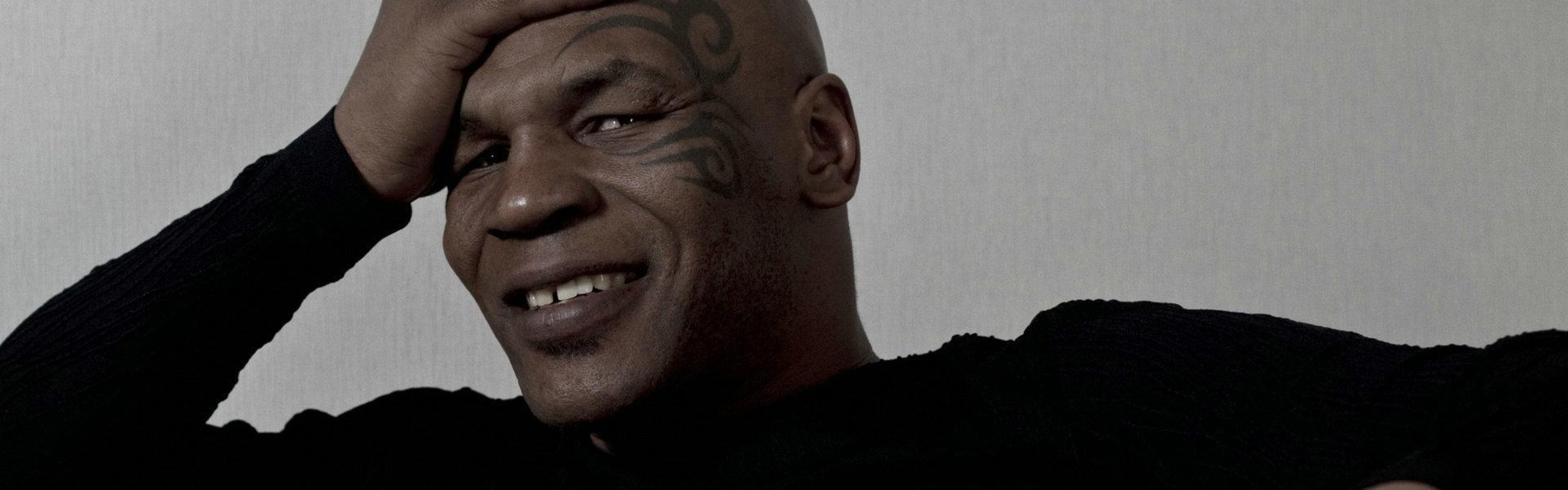Mike Tyson, Mano sulla testa, Sorriso, Tatuaggio sul viso, Meme, sfondo desktop Full HD