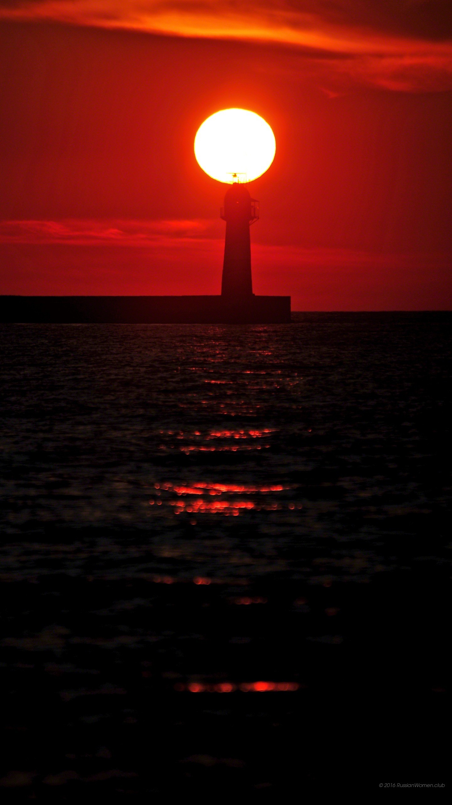 Faro, Tramonto, Mare, Rosso, sfondo schermata di blocco Samsung S25