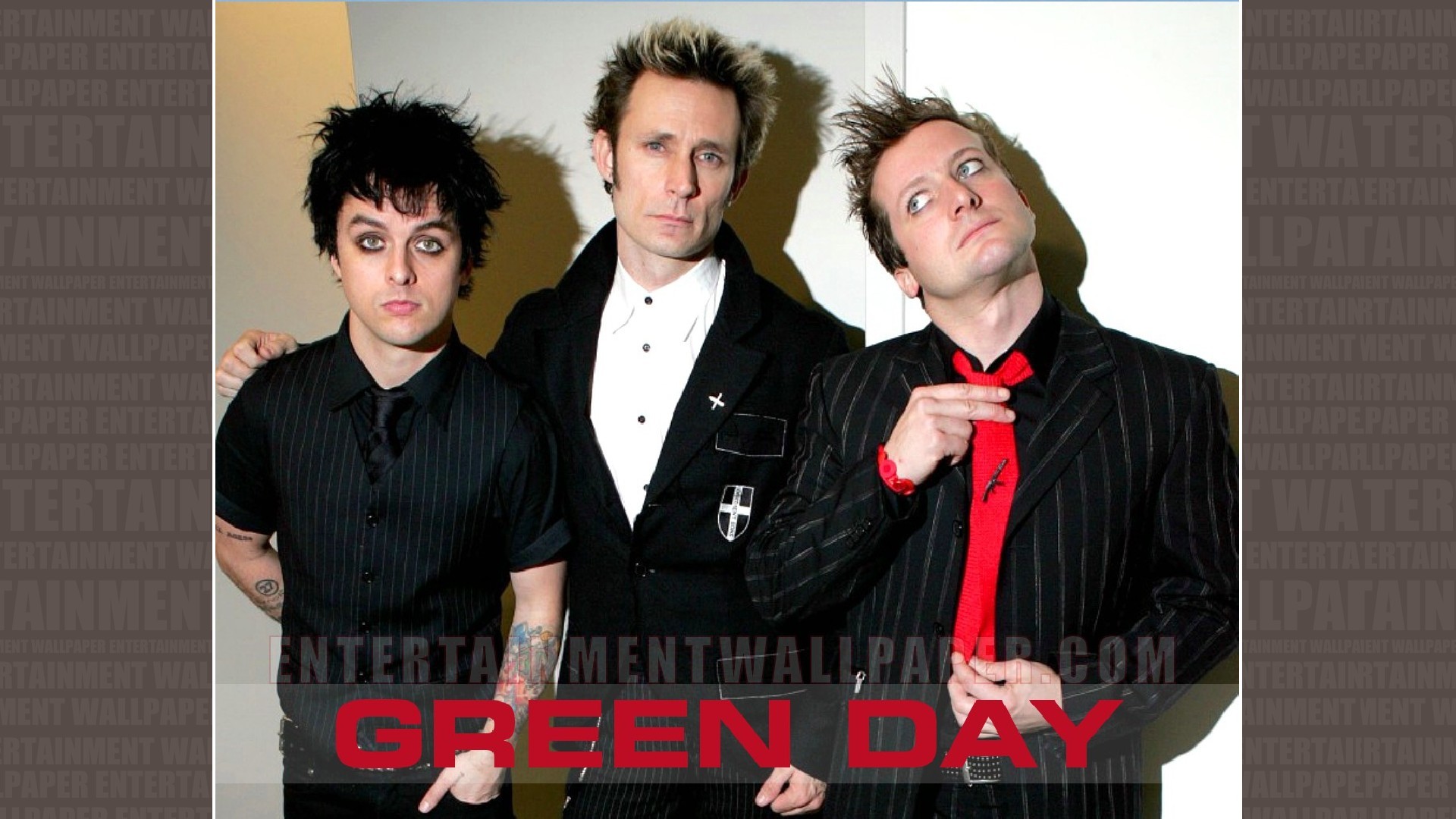 Green Day, Billie Joe Armstrong, Mike Dirnt, Tré Cool, Cravatta rossa, sfondo 1920x1080 per PC