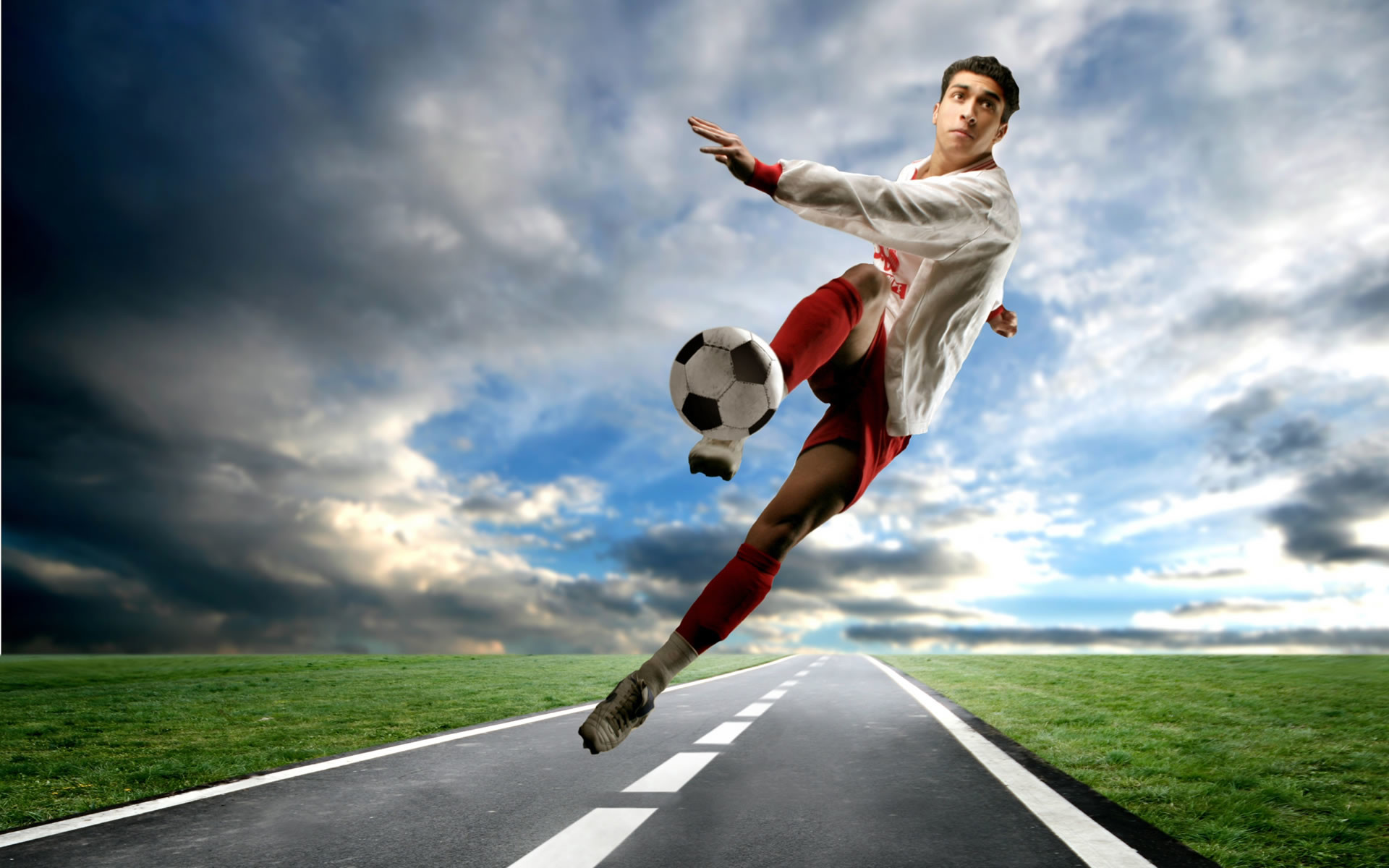 Calciatore, Strada, Nuvole, Salto, 16:10 Full HD, sfondo widescreen