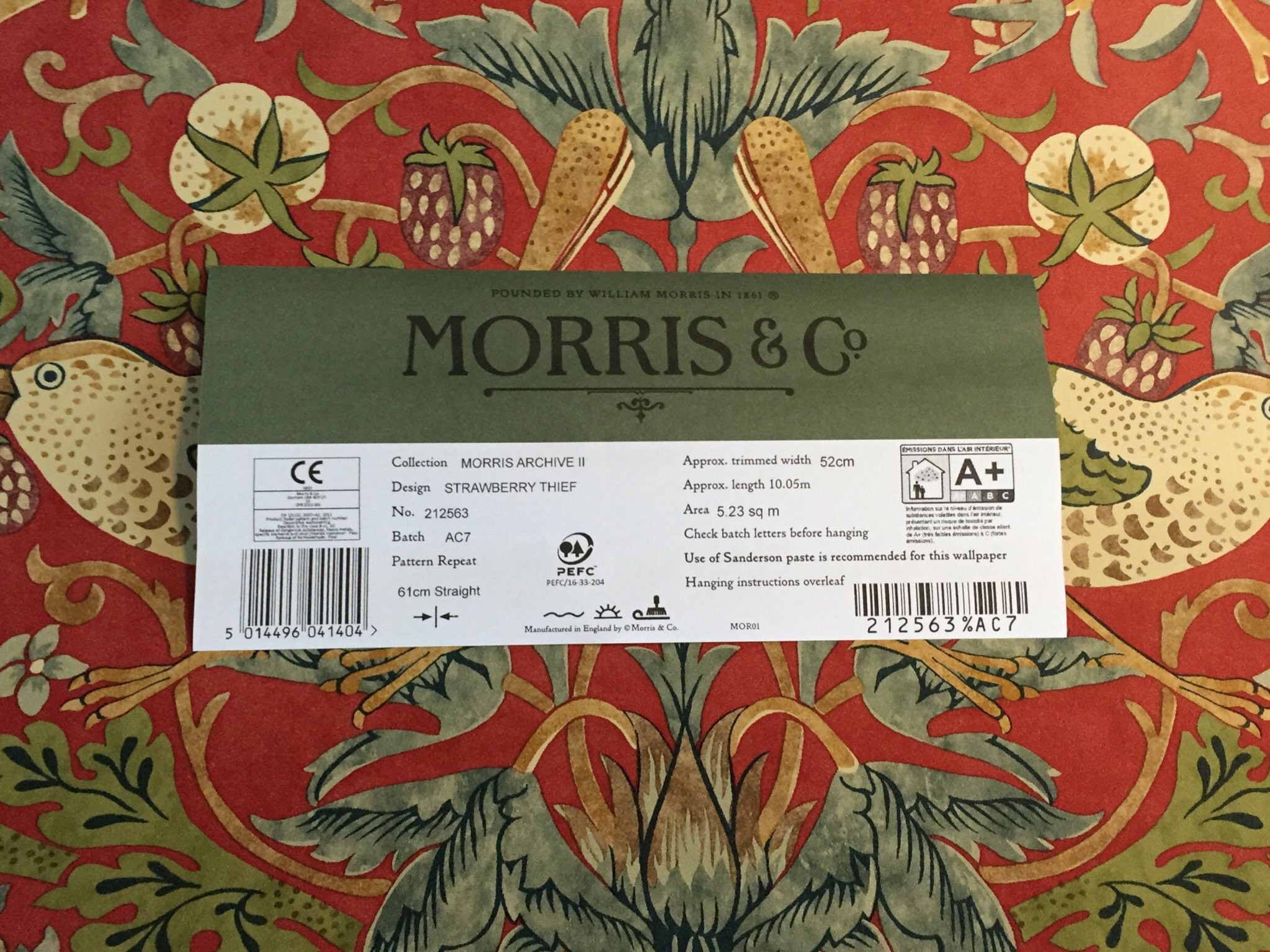 Strawberry Thief, Morris & Co., William Morris, Tordi, Rosso, sfondo per iPad e tablet