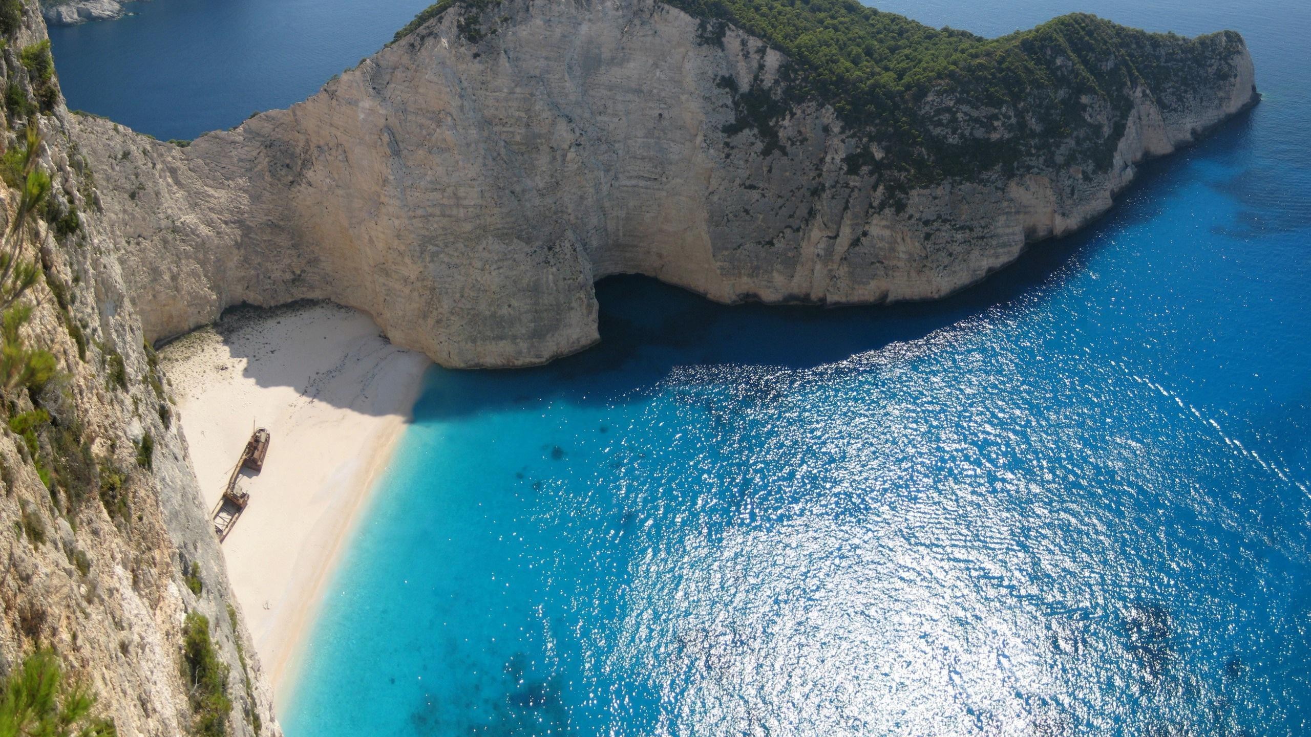 Spiaggia del Relitto, Navagio, Zante, Grecia, Scogliere, Mare turchese, sfondo desktop 2K
