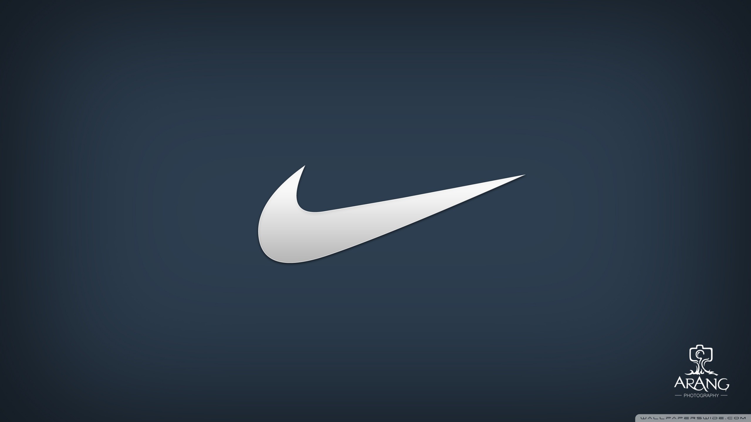 Nike, Swoosh, Argento, Sfondo blu, 2K, wallpaper per portatile