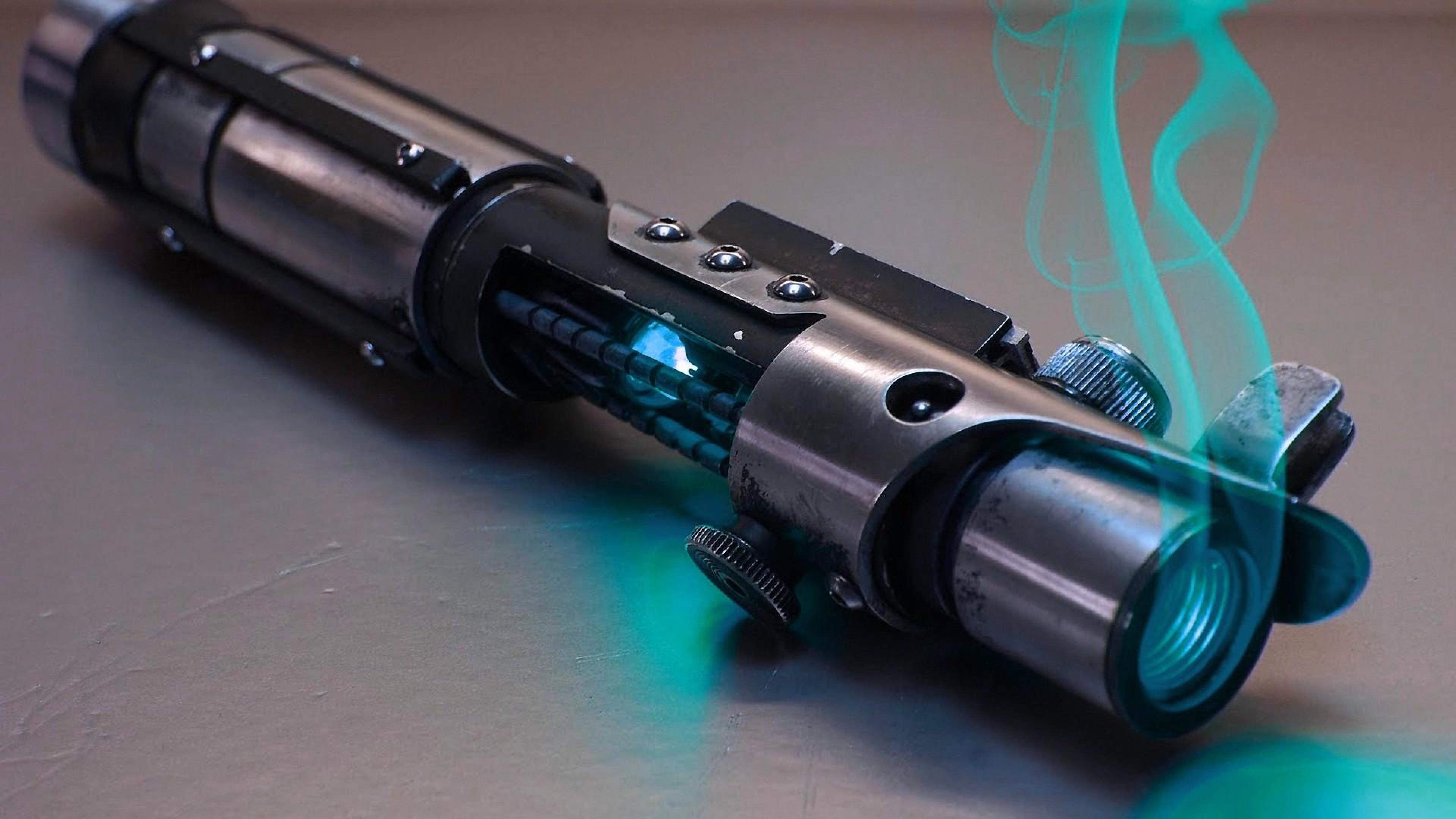 Spada laser, Elsa, Star Wars, Fumo, Primo piano, 4K, sfondo Windows 11