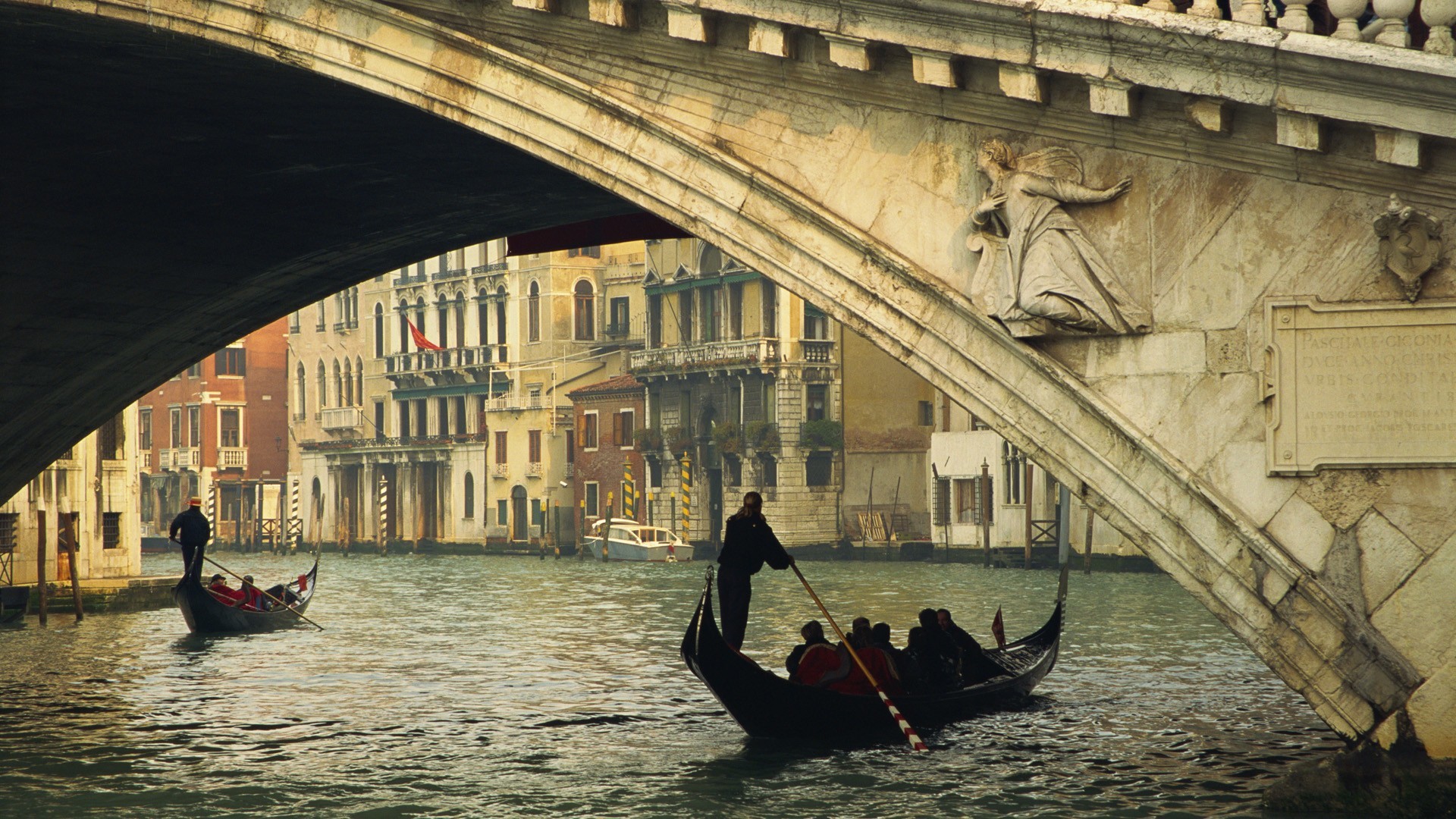 Ponte di Rialto, Canal Grande, Venezia, Gondola, Gondoliere, 1920x1080, wallpaper desktop