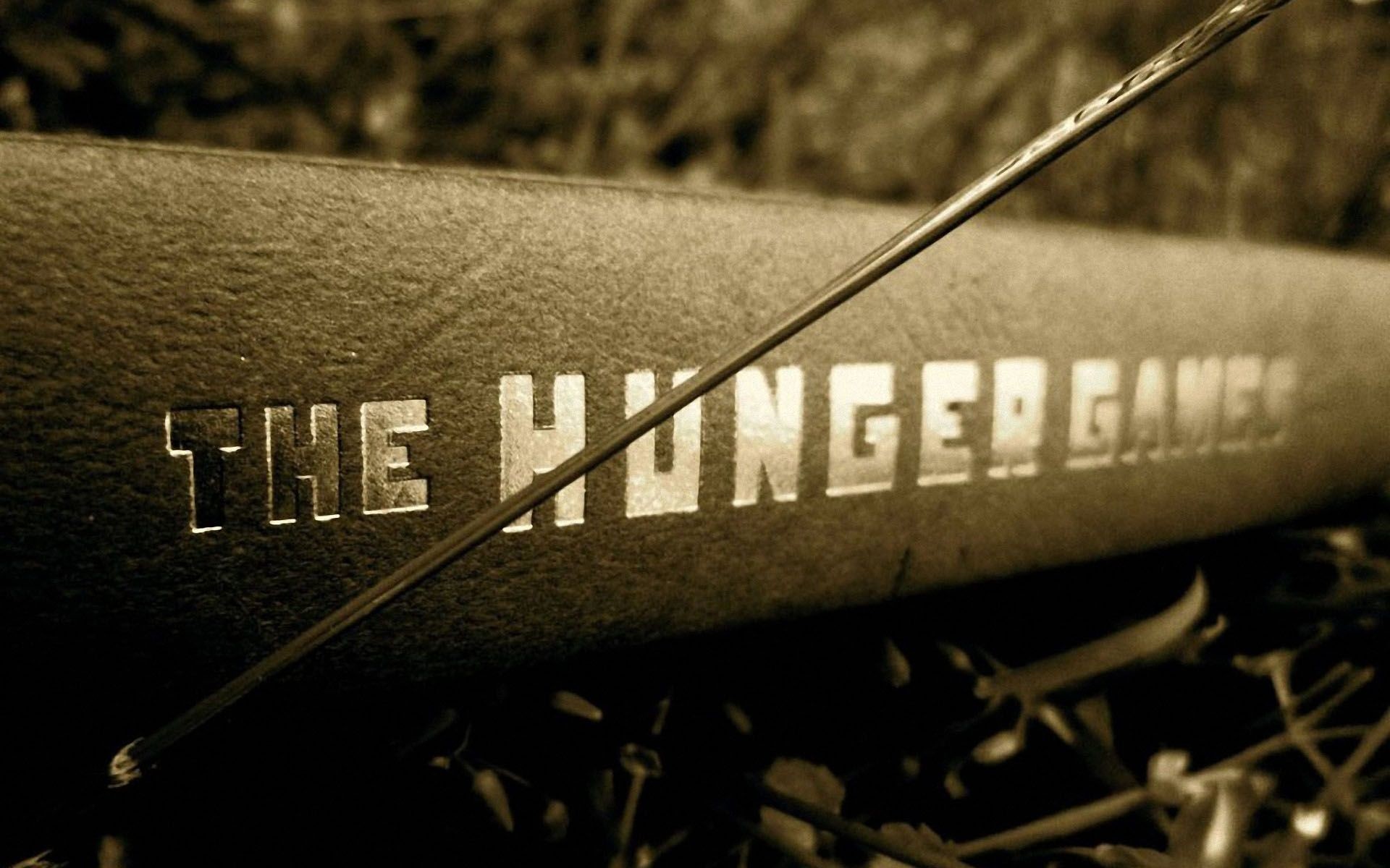 Hunger Games, Freccia, Scritta, Seppia, 1920x1200, sfondo MacBook Pro
