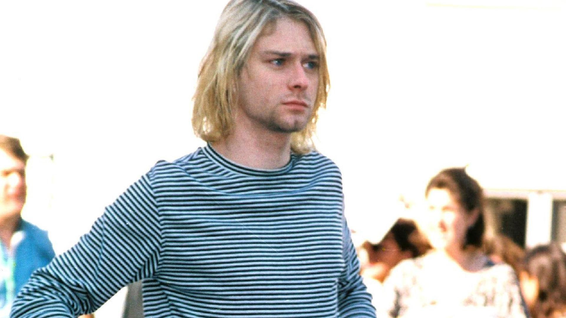 Kurt Cobain, Maglia a righe, Ritratto, 16:9 Full HD, sfondo widescreen