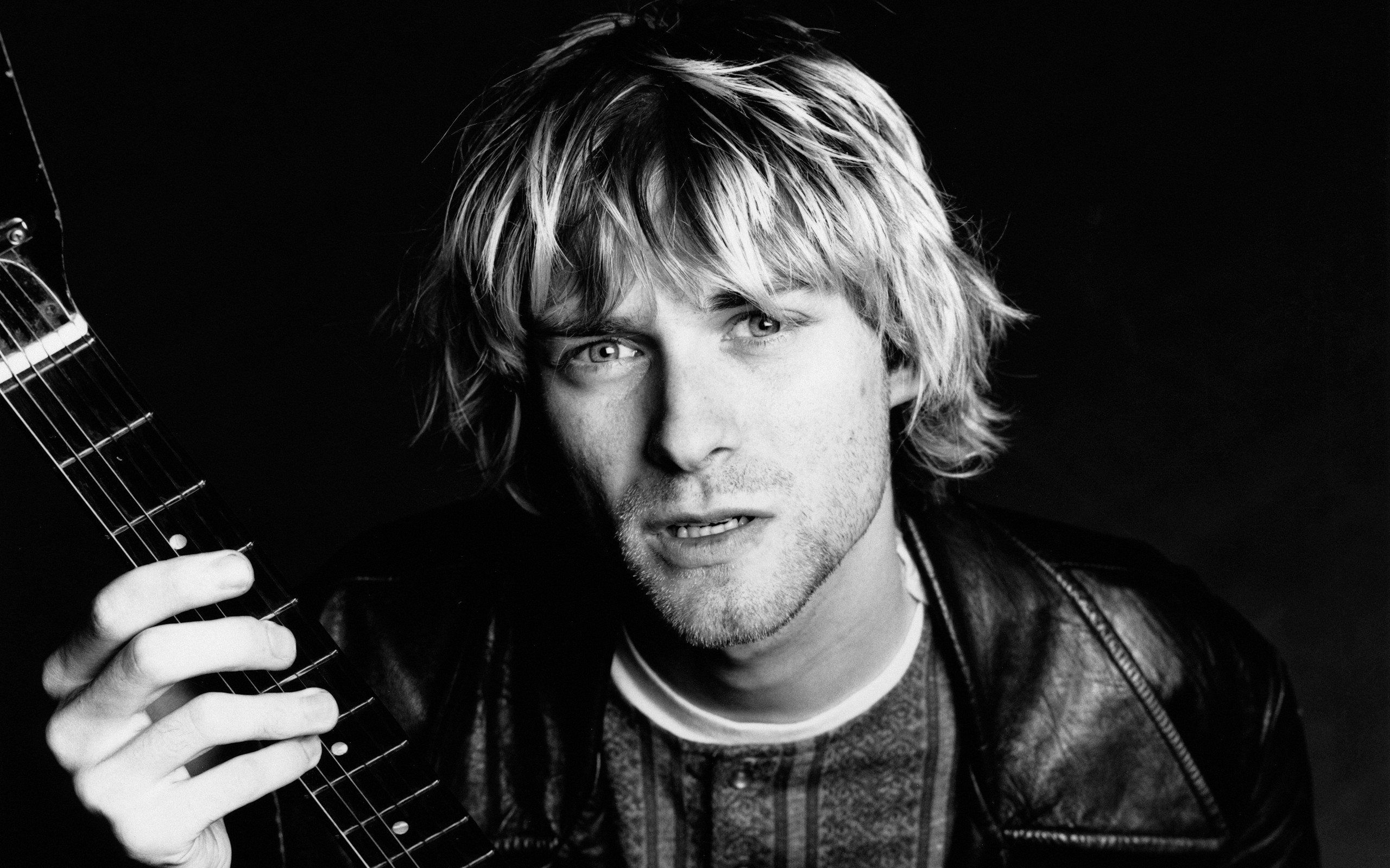 Kurt Cobain, Nirvana, Chitarra, Bianco e nero, 2K, sfondo desktop