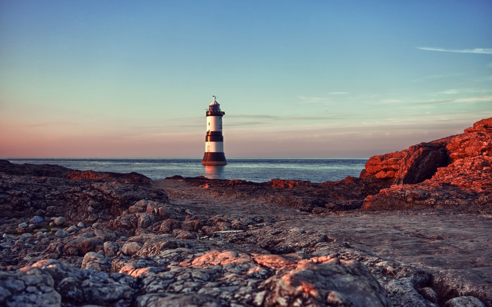 Faro, Costa rocciosa, Tramonto, Mare, sfondo Samsung