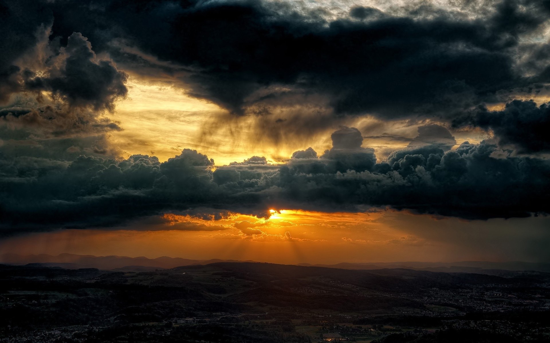 Nuvole temporalesche, Tramonto, Cielo drammatico, 16:10 Full HD, sfondo widescreen