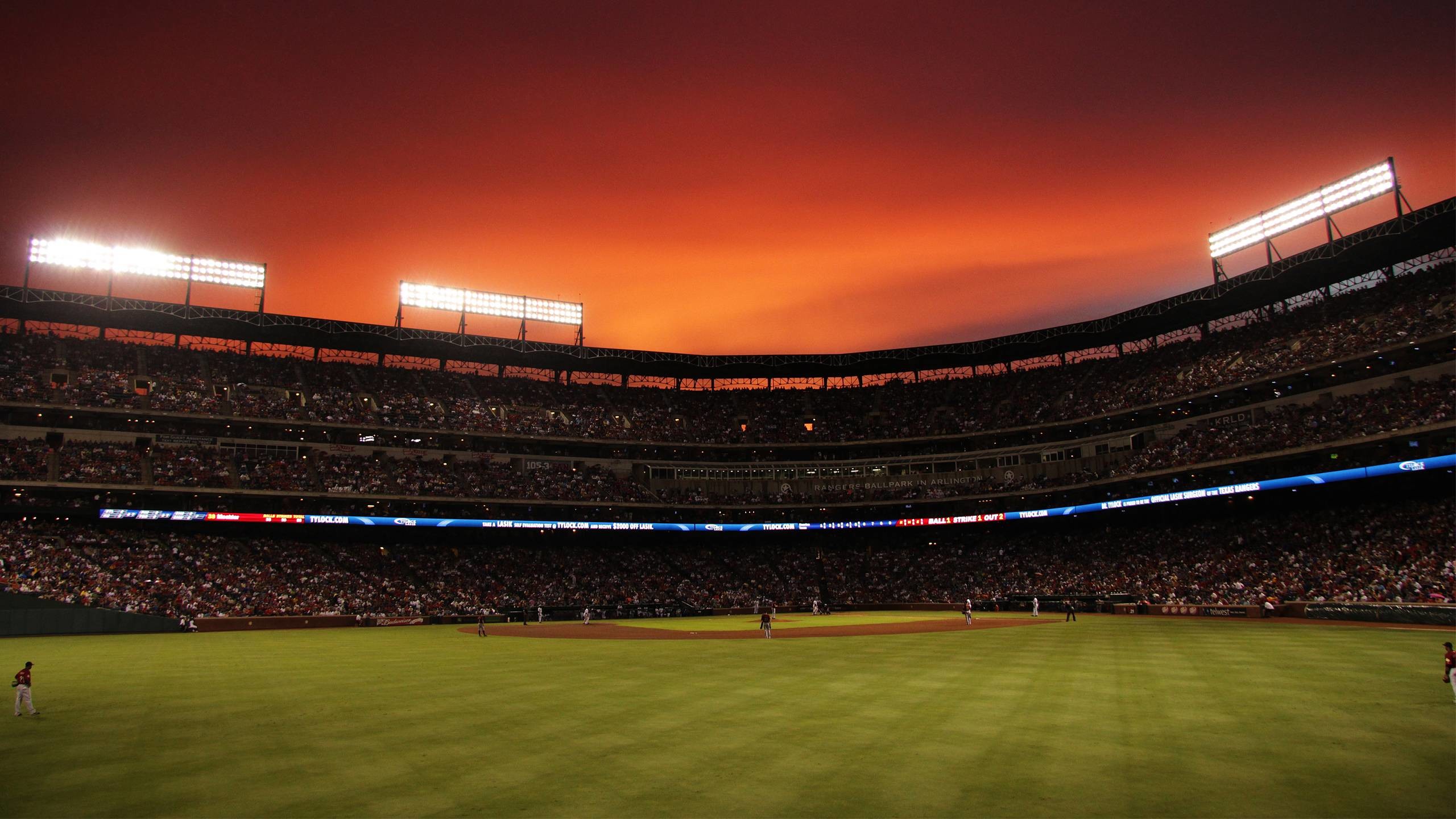 Stadio, Tramonto, Riflettori, Cielo rosso, 2K, sfondo per PC