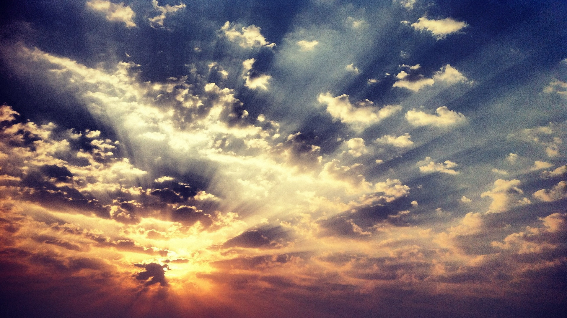 Raggi di sole, Nuvole, Tramonto dorato, 16:9 Full HD, sfondo widescreen