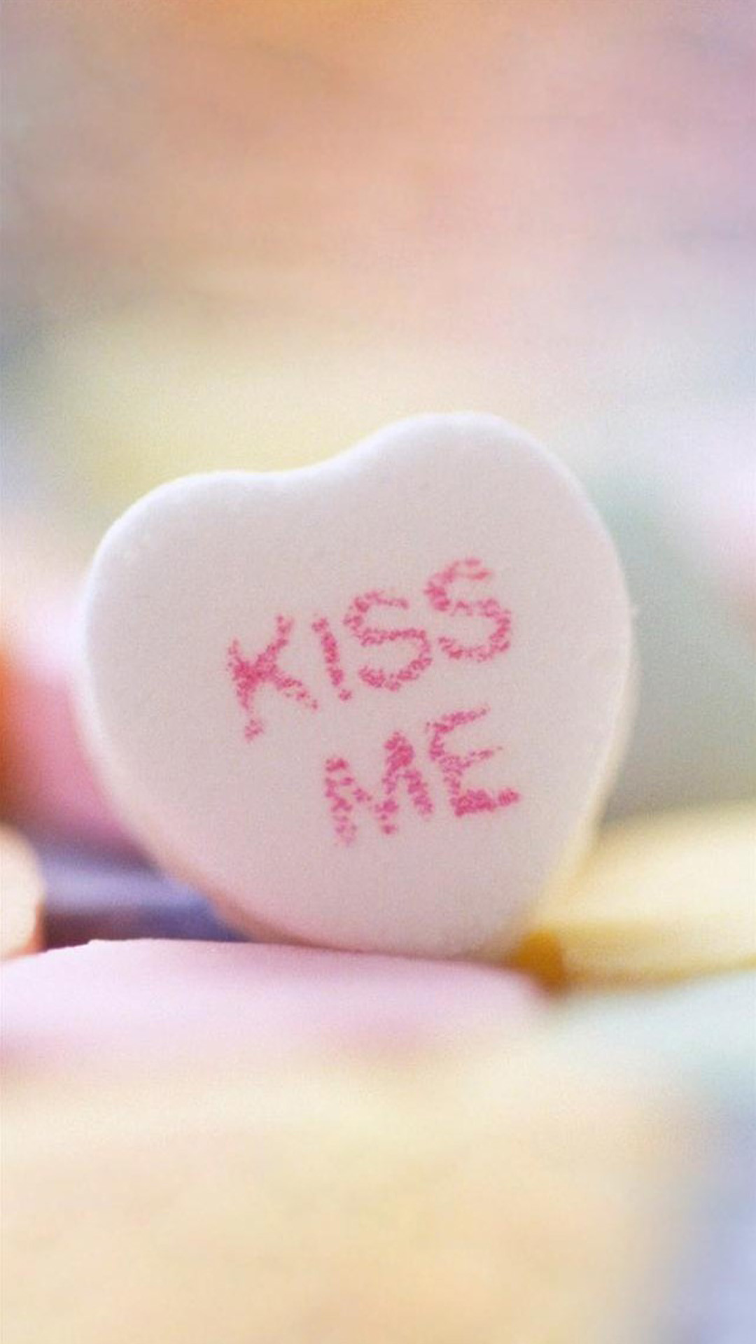 Kiss Me, Caramella a cuore, Pastello, Full HD, sfondo verticale per cellulare
