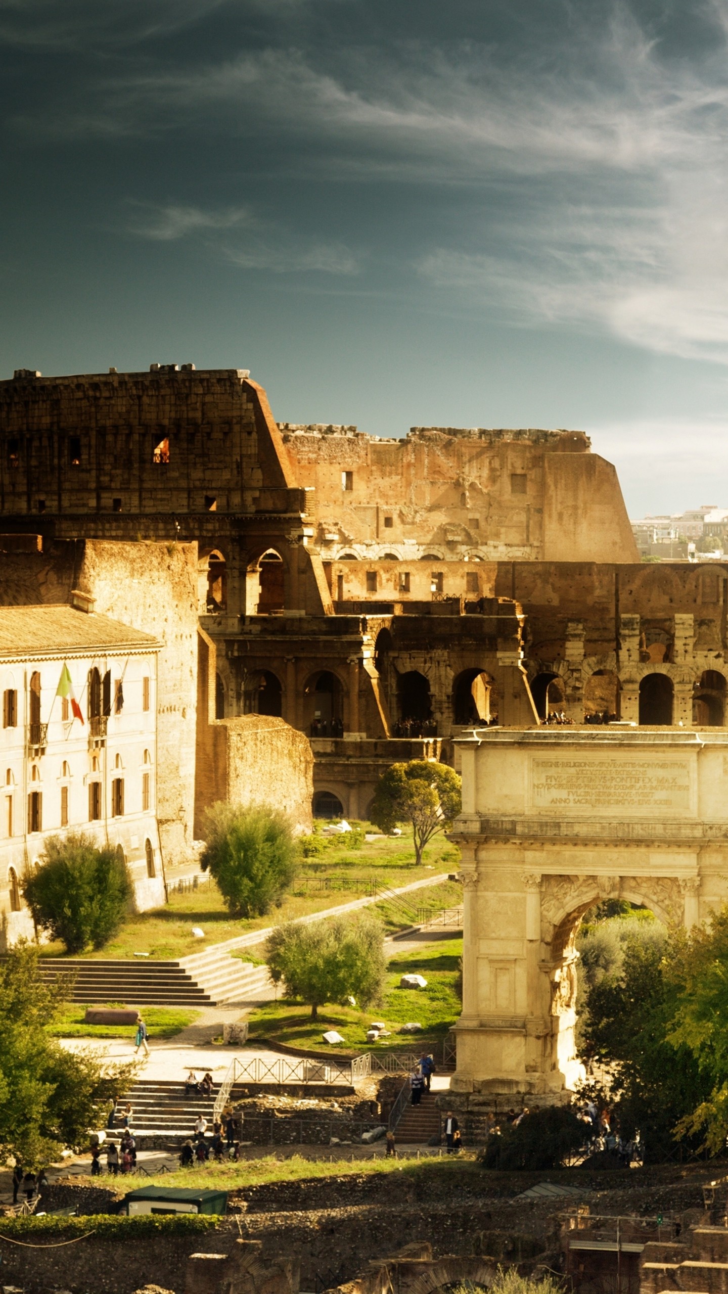 Colosseo, Arco di Costantino, Roma, sfondo per iPhone e Android