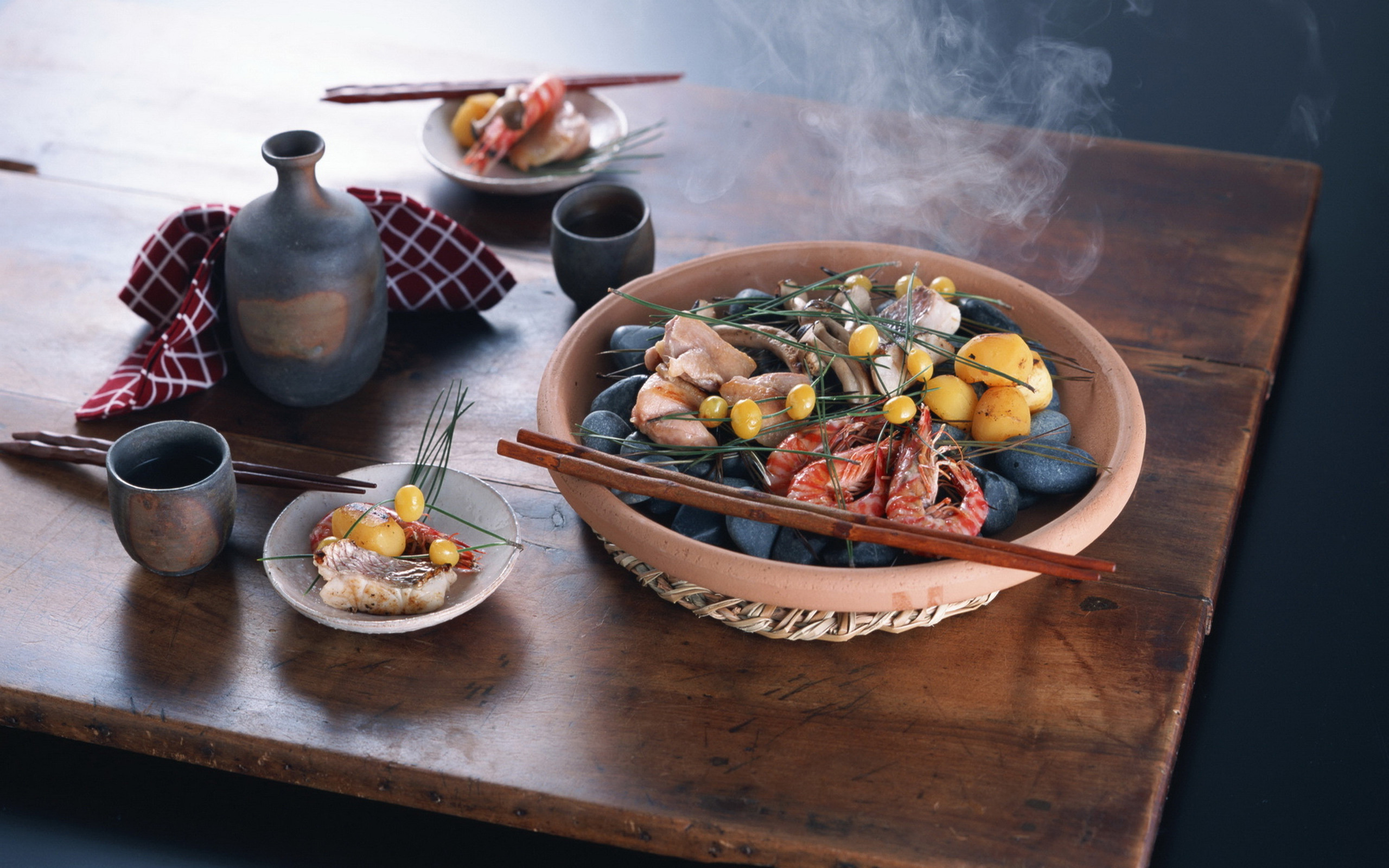 Cucina giapponese, Sake, Bacchette, Frutti di mare, Vapore, 2560x1600, immagine di sfondo
