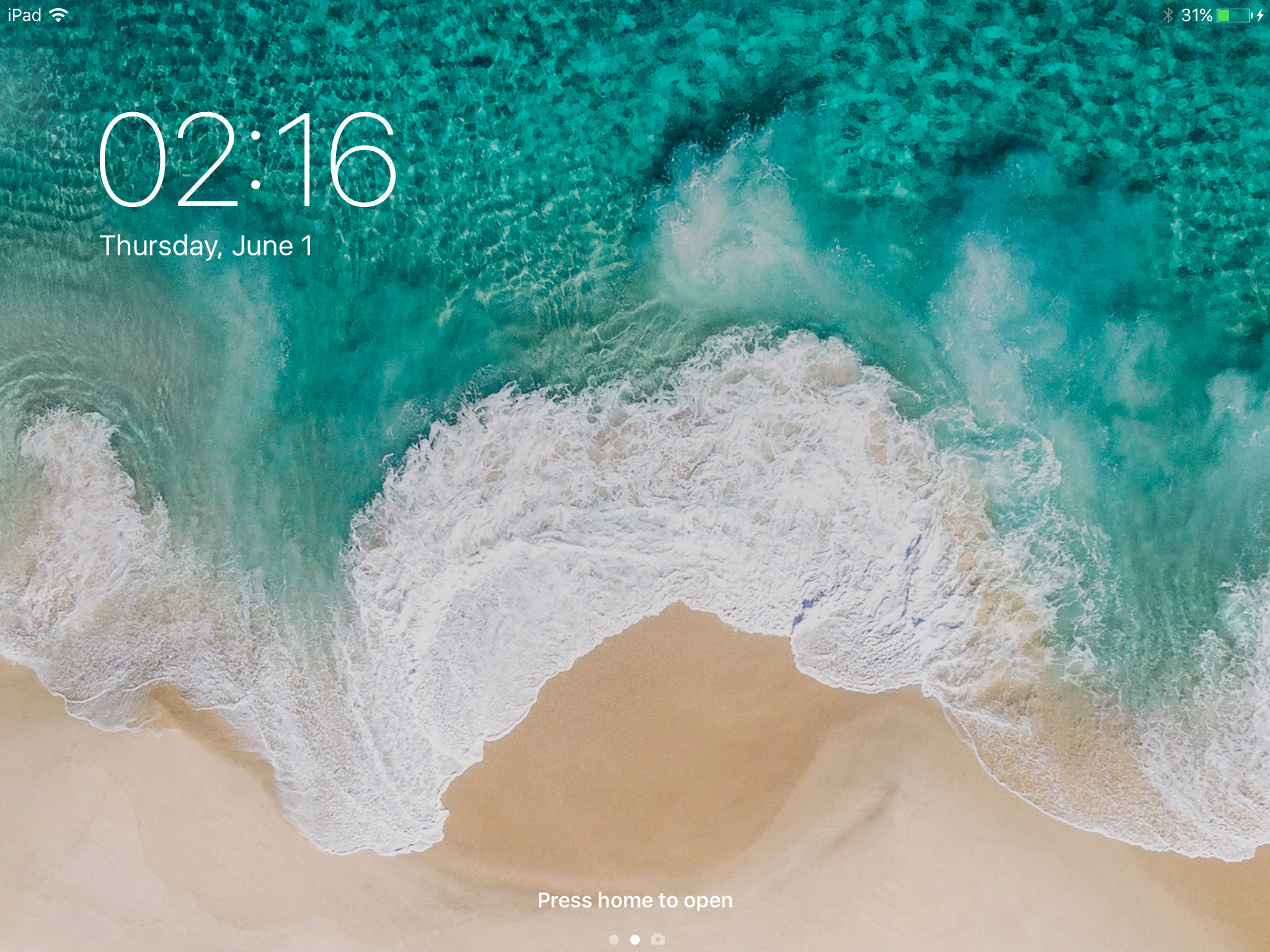 iOS 11, iPad, Schermata di blocco, Spiaggia, Onde, Full HD, wallpaper per tablet