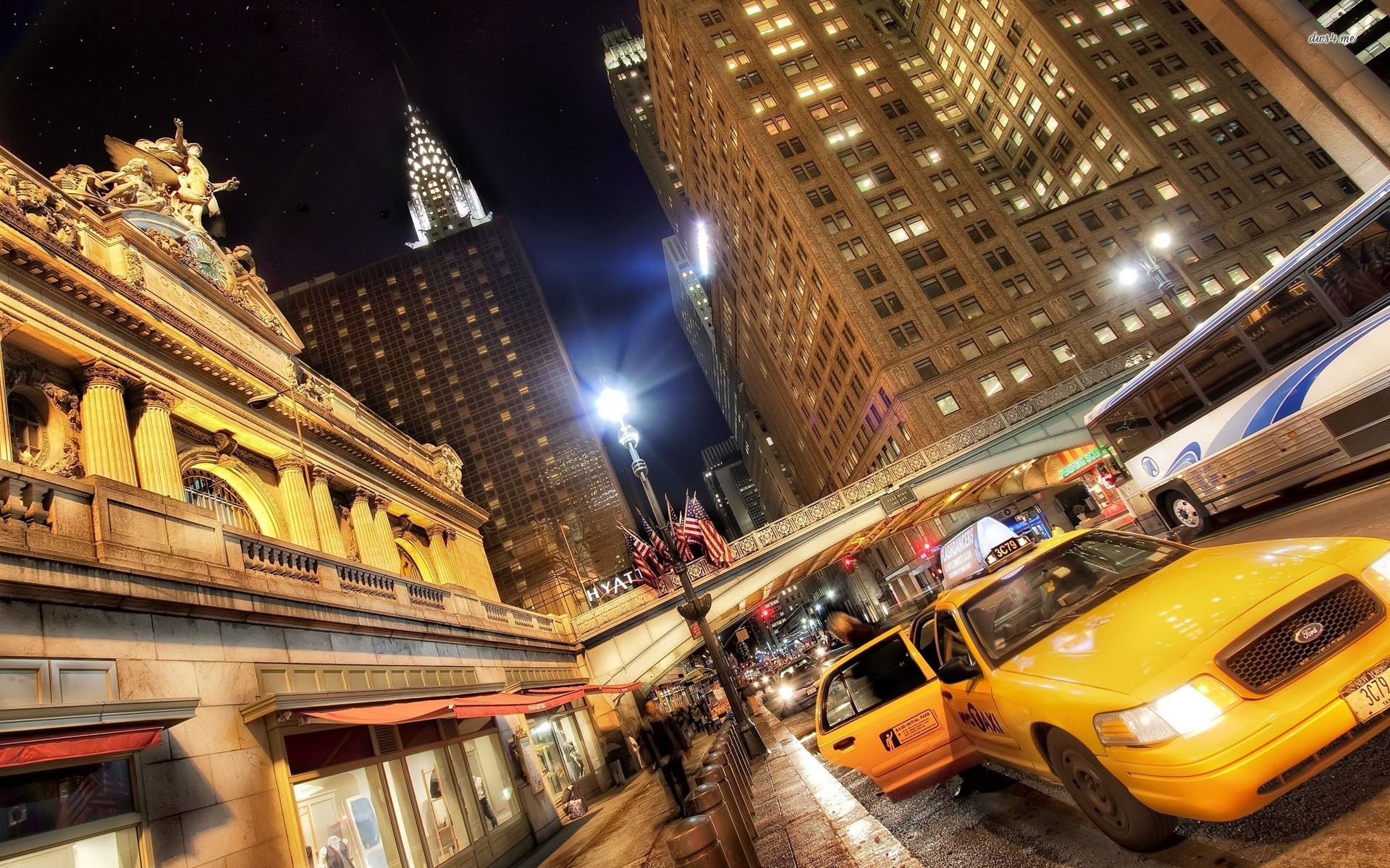 Grand Central Terminal, Chrysler Building, New York, Taxi giallo, Notte, sfondo Full HD per computer