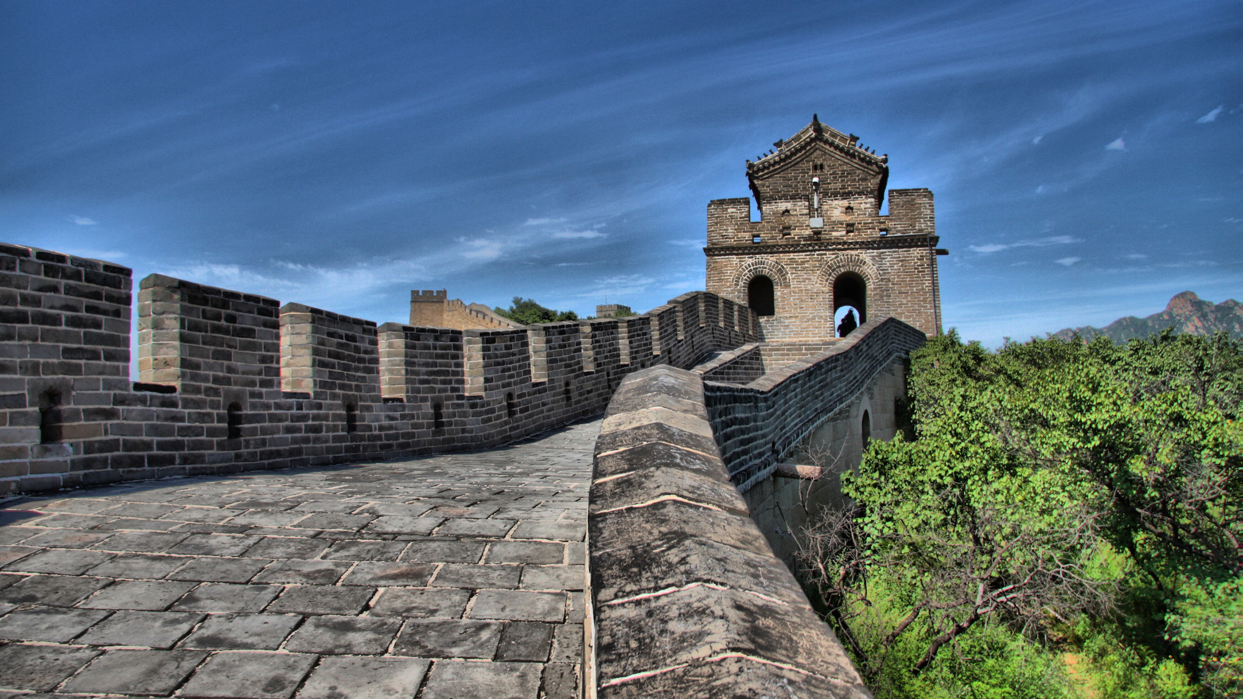 Grande Muraglia cinese, Cina, Torre di guardia, Cielo azzurro, 2K 1440p, sfondo desktop