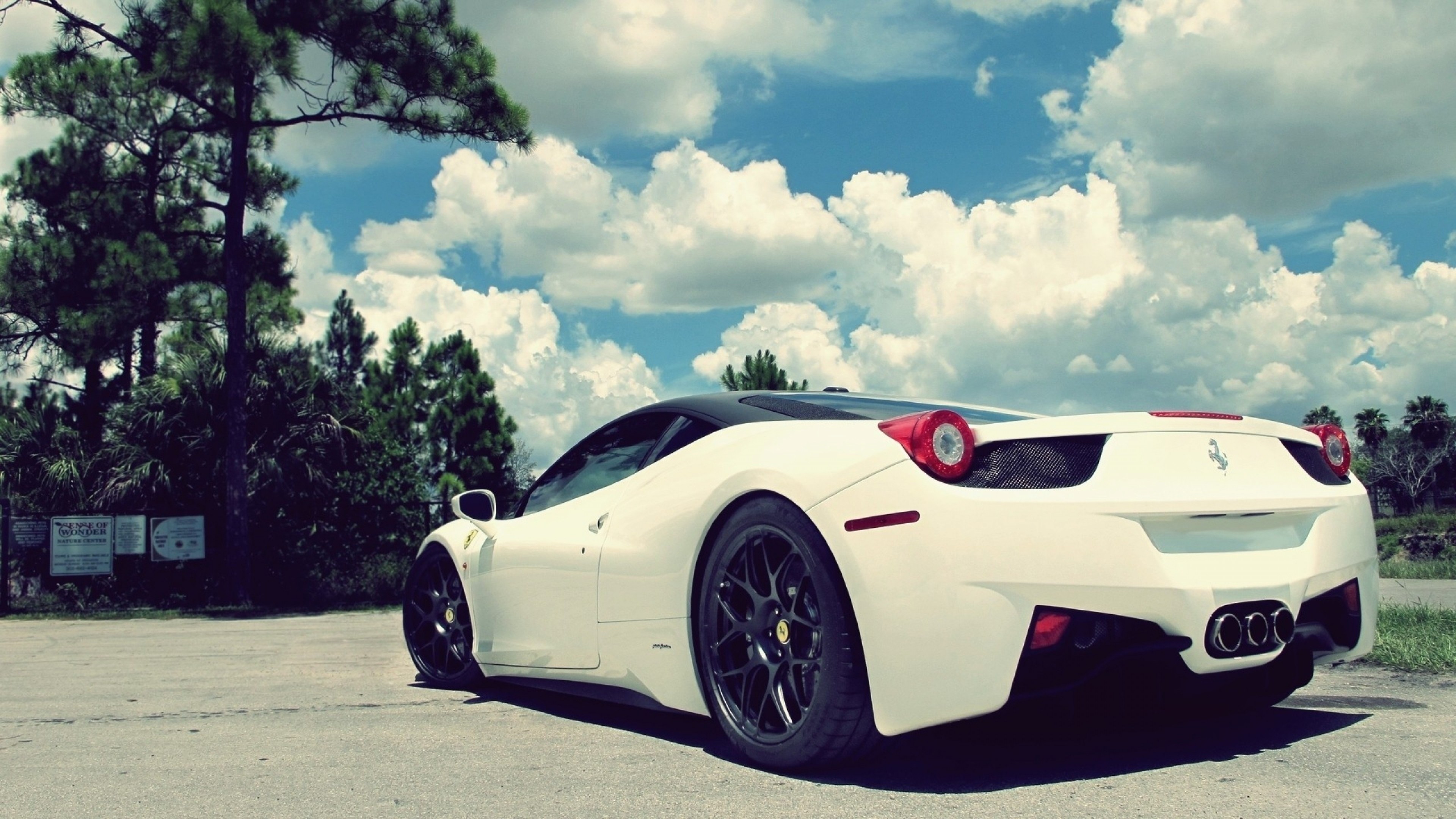 Ferrari 458 Italia, Ferrari, Bianco, Nuvole, Supercar, 3840x2160, sfondo per PC