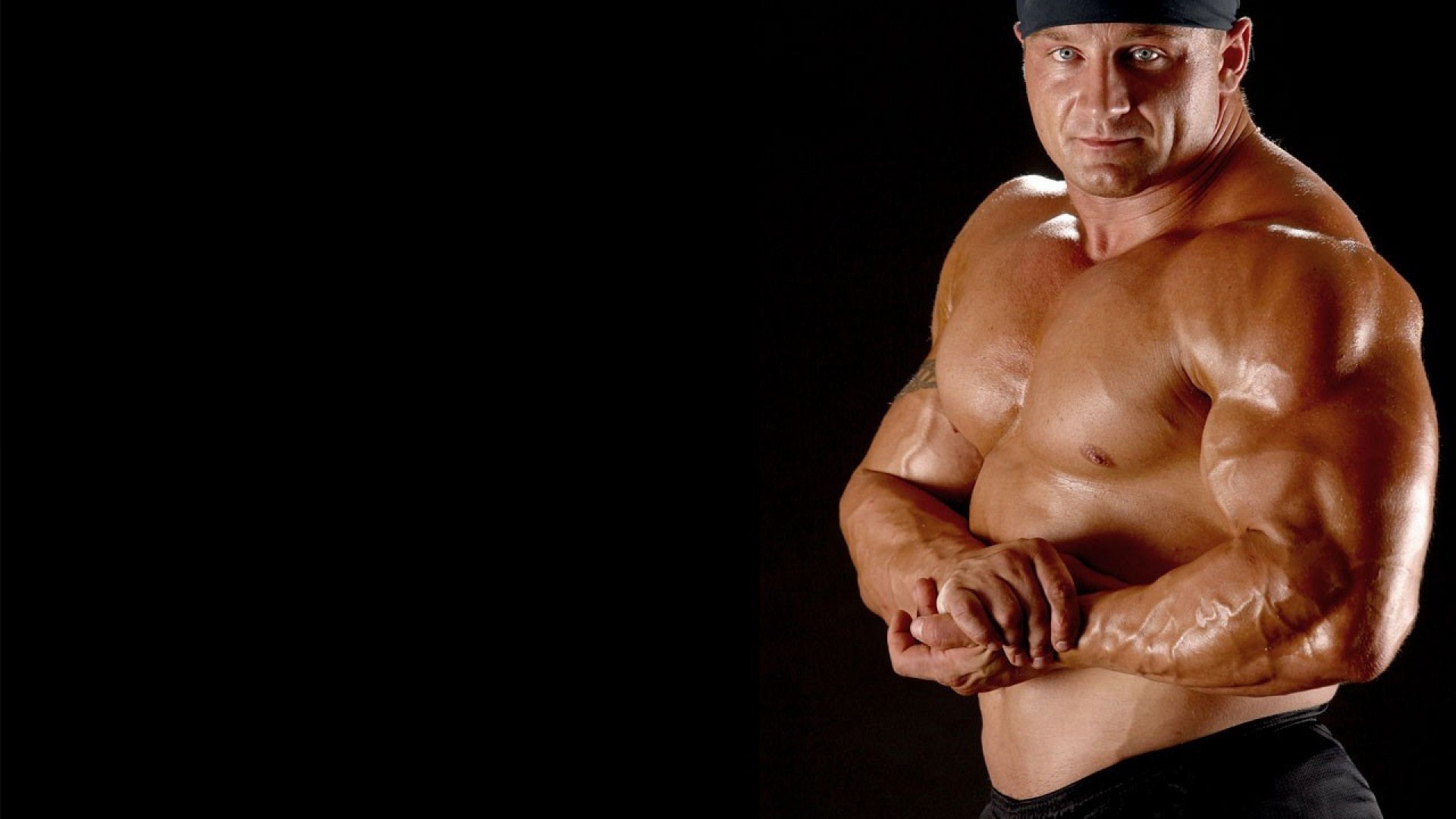 Culturista, Posa laterale, Bandana, Sfondo nero, 16:9 Full HD, wallpaper widescreen