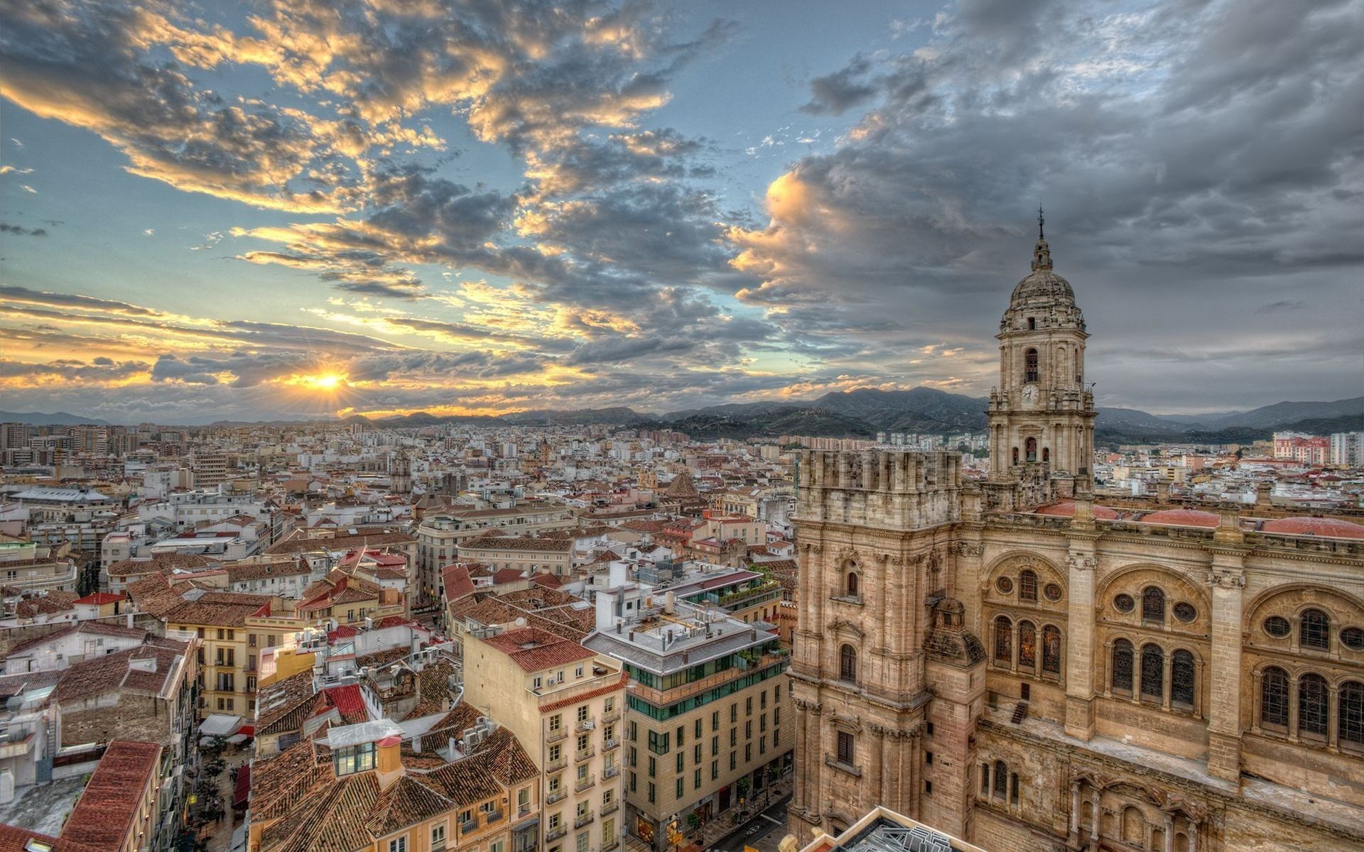 Cattedrale di Malaga, Malaga, Spagna, Panorama urbano, Nuvole, 1920x1200, wallpaper desktop