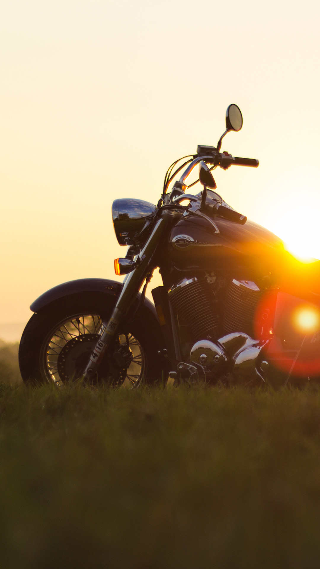 Motocicletta, Chopper, Tramonto, Prato, Libertà, Full HD, sfondo verticale per cellulare