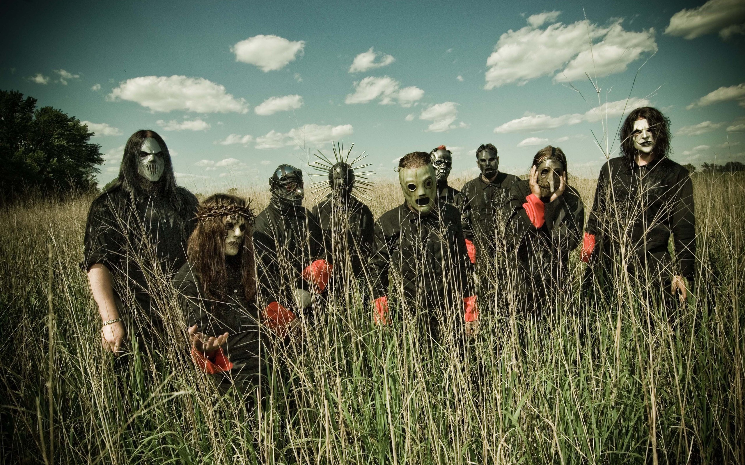 Slipknot, Campo d'erba, Foto di gruppo, Maschere, 16:10 2K, sfondo widescreen