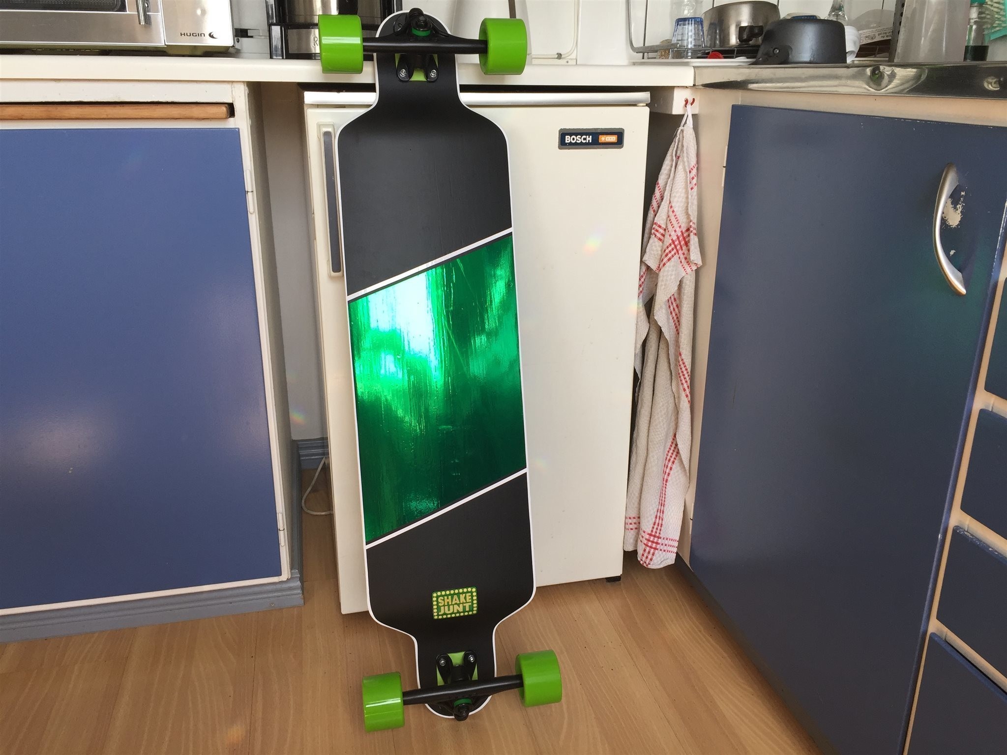 Longboard, Drop-through, Cucina, Ruote verdi, Full HD, wallpaper per tablet
