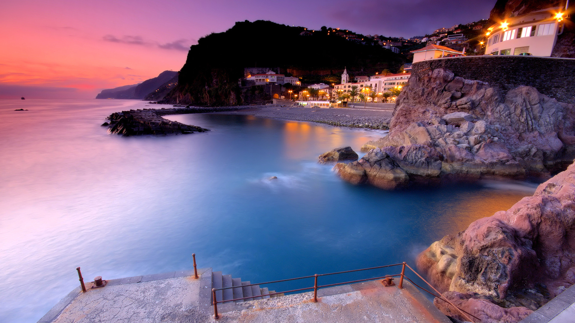 Costa rocciosa, Villaggio, Crepuscolo, Mare, sfondo per desktop