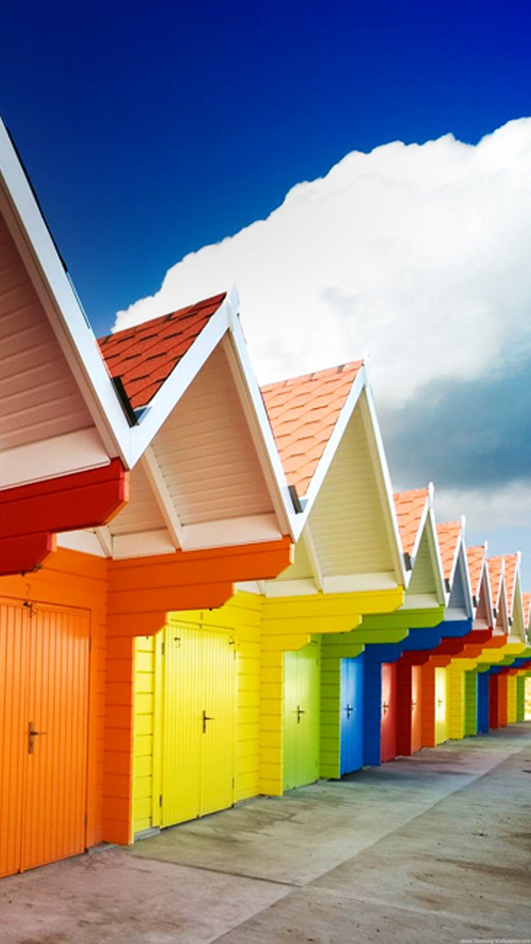 Cabine da spiaggia, Colori arcobaleno, Cielo azzurro, 1080x1920, schermata di blocco iPhone