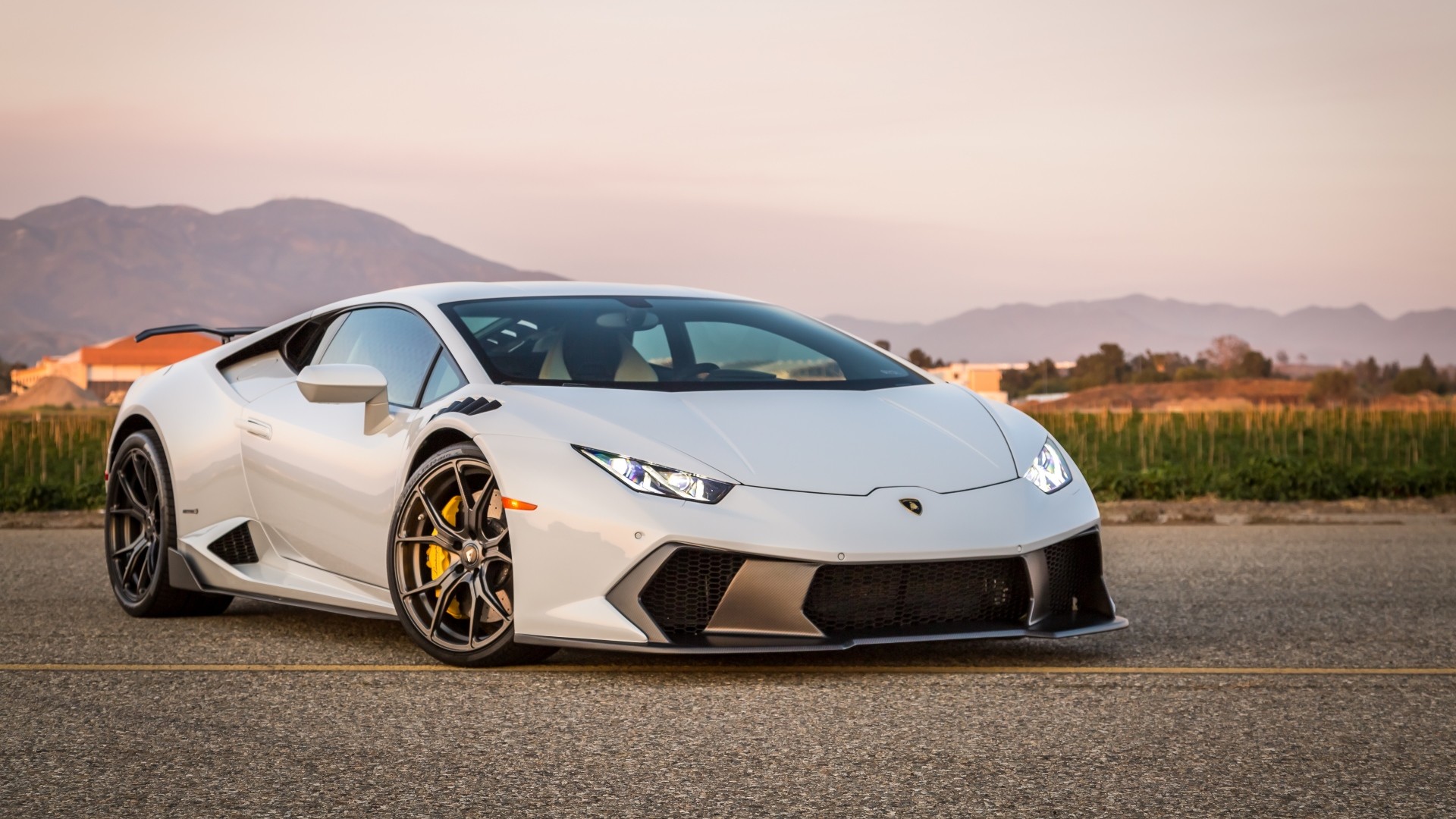 Lamborghini Huracán, Supercar, Bianco, Colline, 16:9 Full HD, wallpaper widescreen