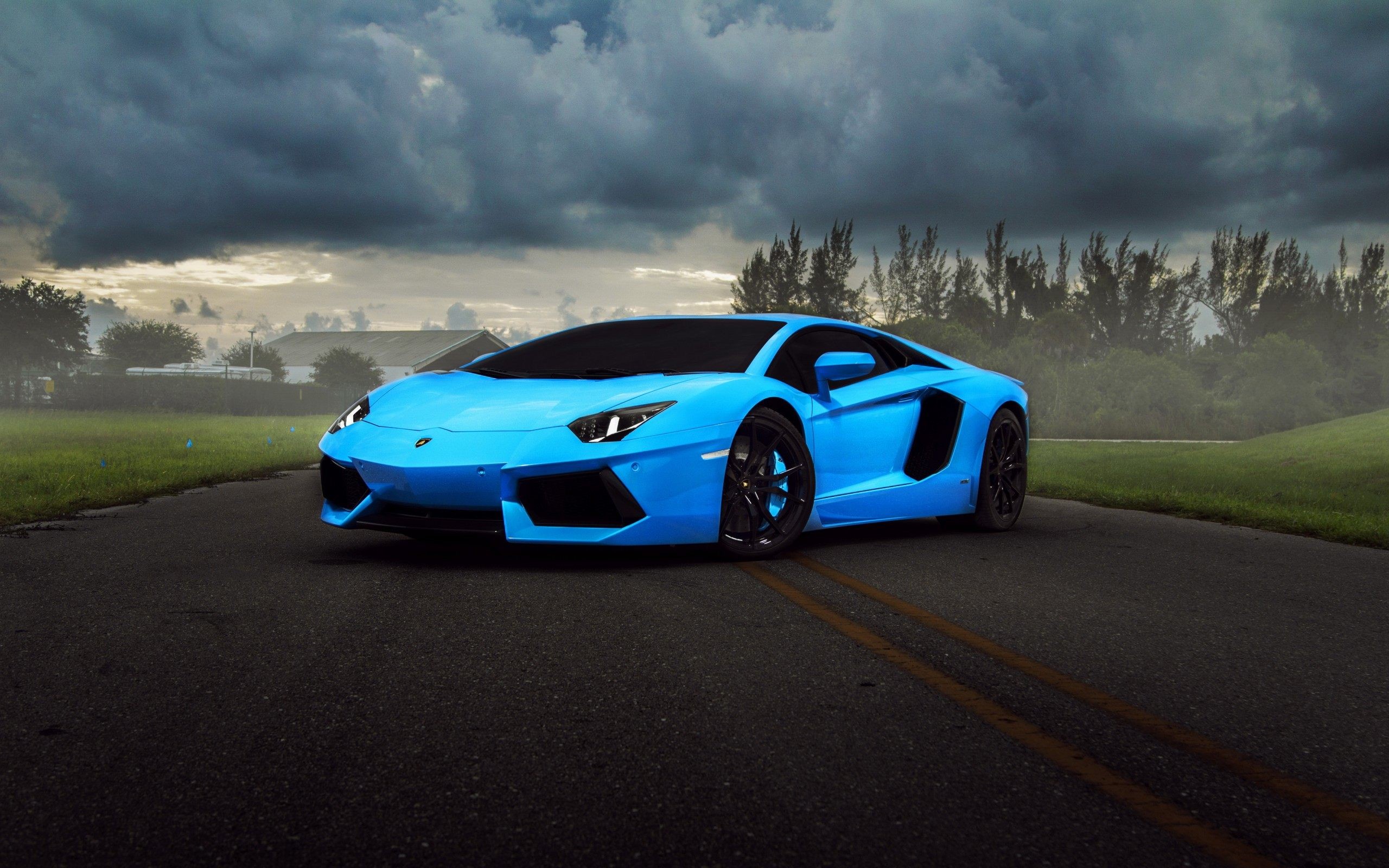Lamborghini Aventador, Azzurro, Cielo nuvoloso, Strada, 2K, sfondo per PC