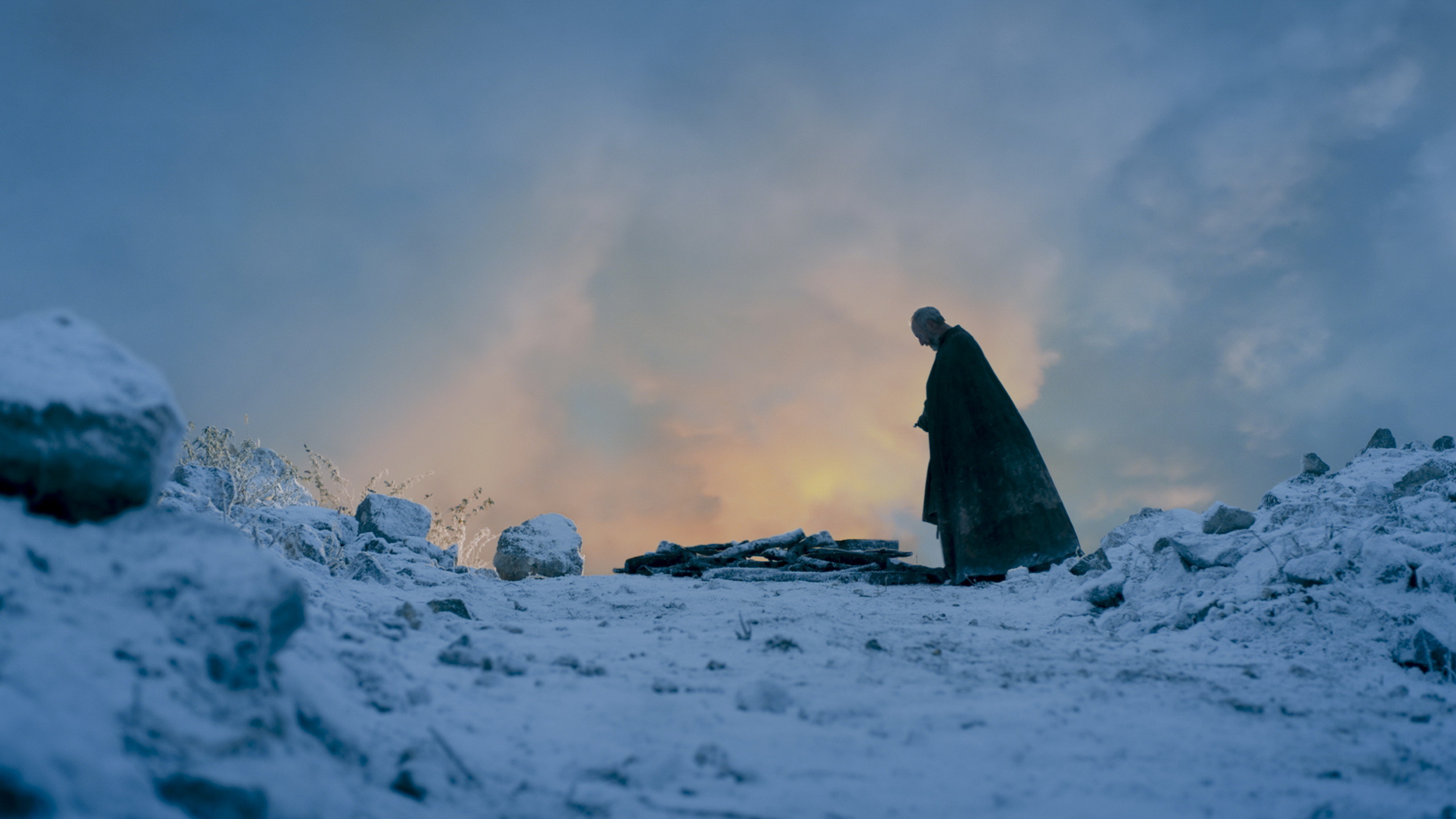 Westworld, Paesaggio innevato, Tramonto, Figura solitaria, 2560x1440, sfondo per PC