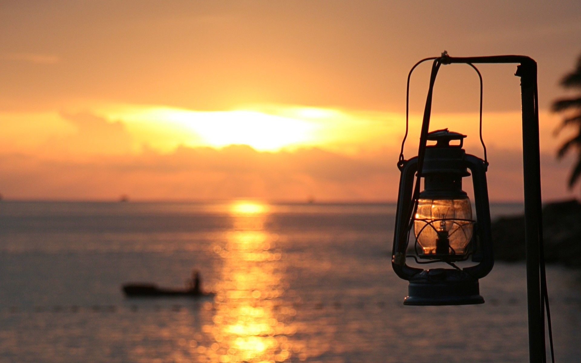 Lanterna, Tramonto sul mare, Barca, 16:10 Full HD, sfondo widescreen
