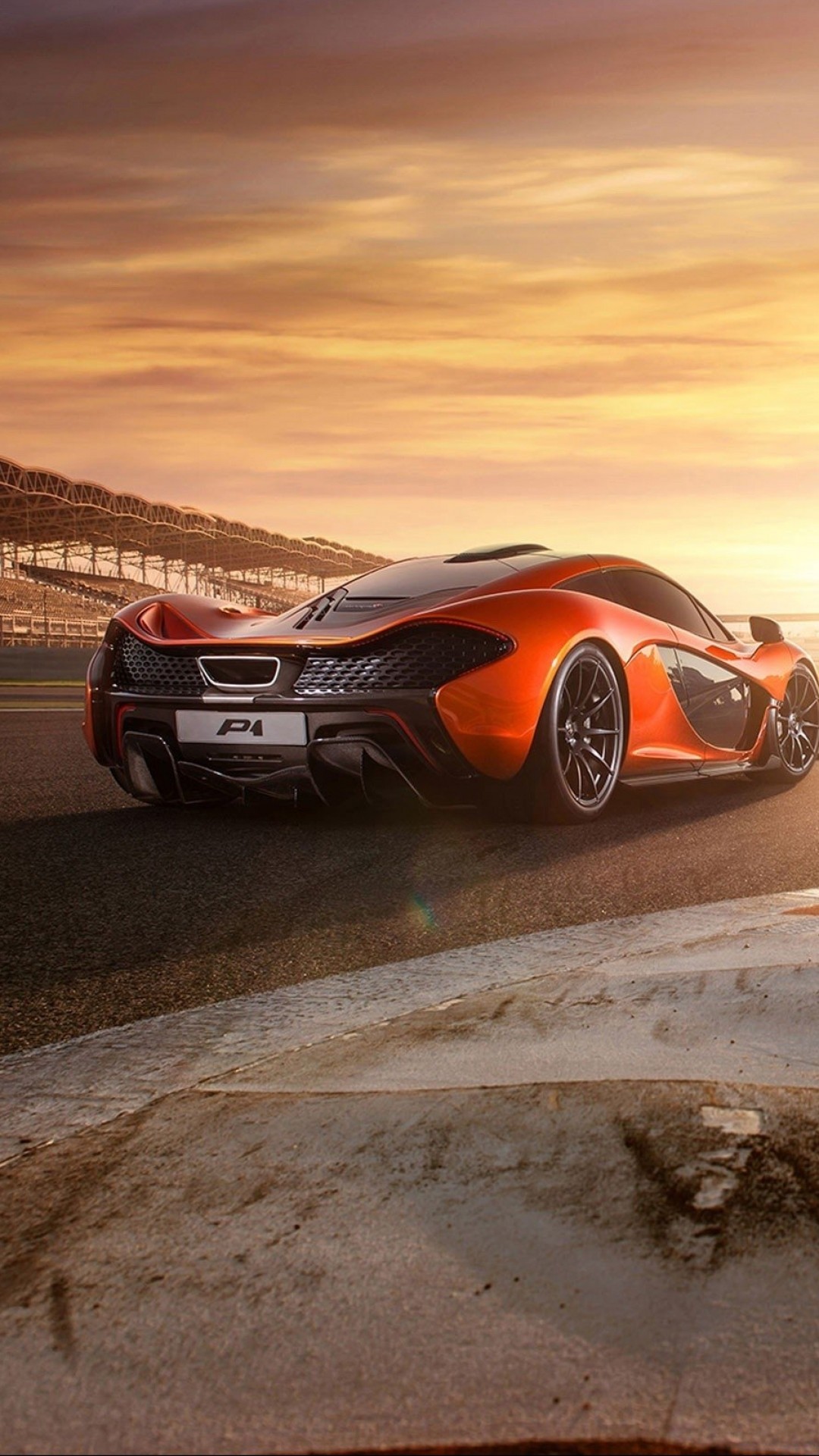 McLaren P1, Tramonto, Arancione, Vista posteriore, Full HD, sfondo verticale per cellulare