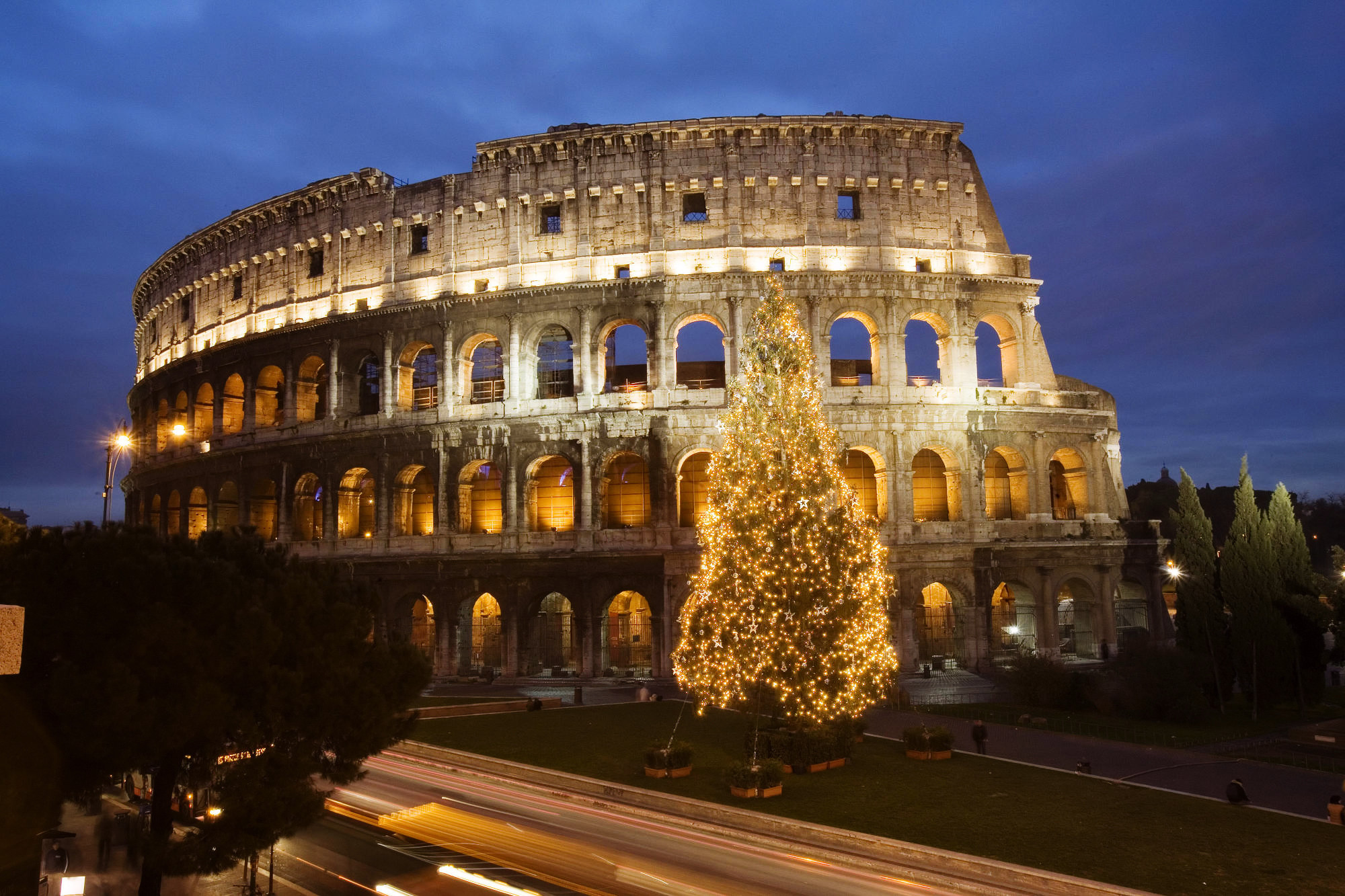 Colosseo, Albero di Natale, Roma, Notte, Illuminazione, Full HD, wallpaper per portatile