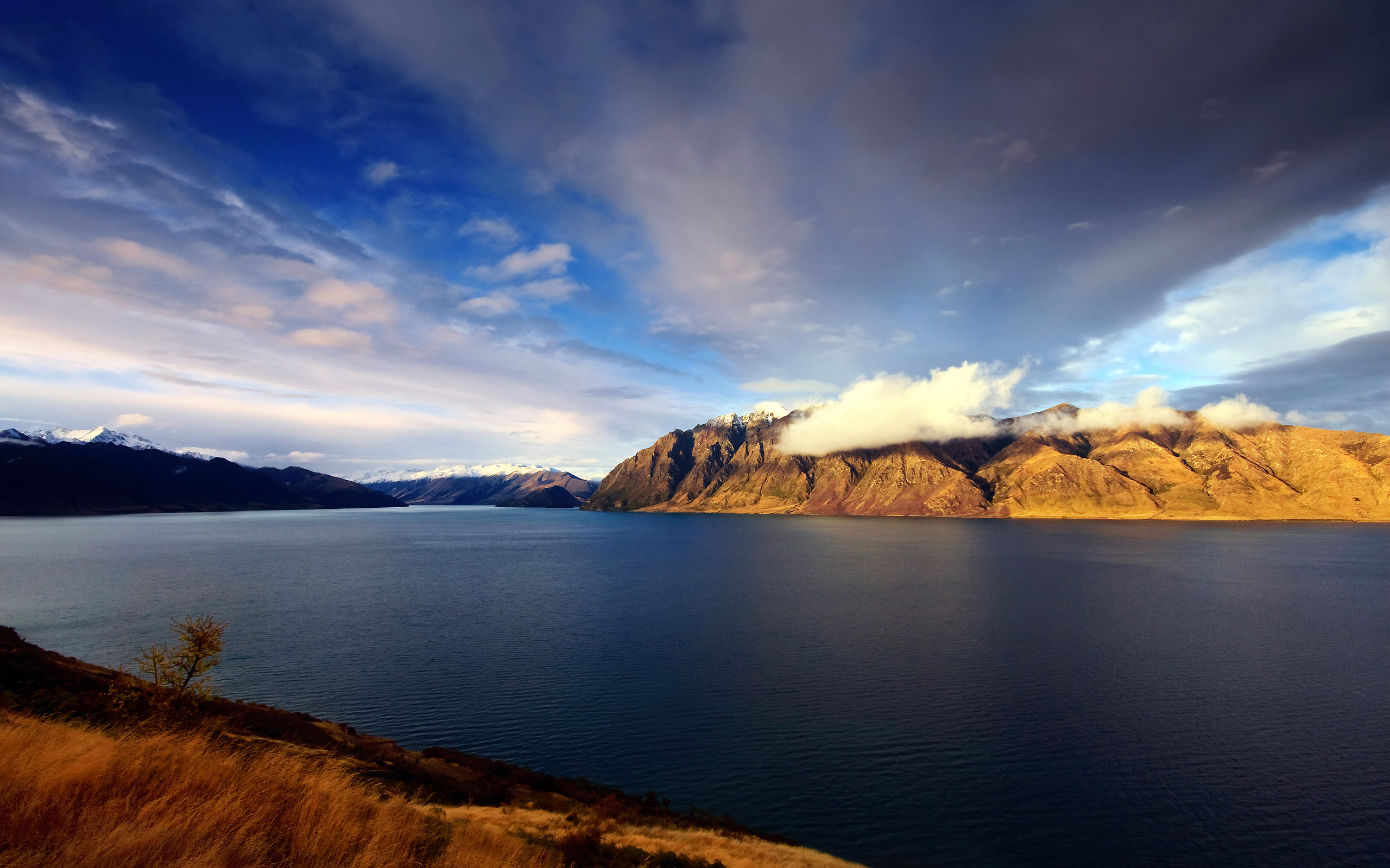 Lago Hawea, Nuova Zelanda, Lago, Montagne, Nuvole, 2K, immagine di sfondo PC