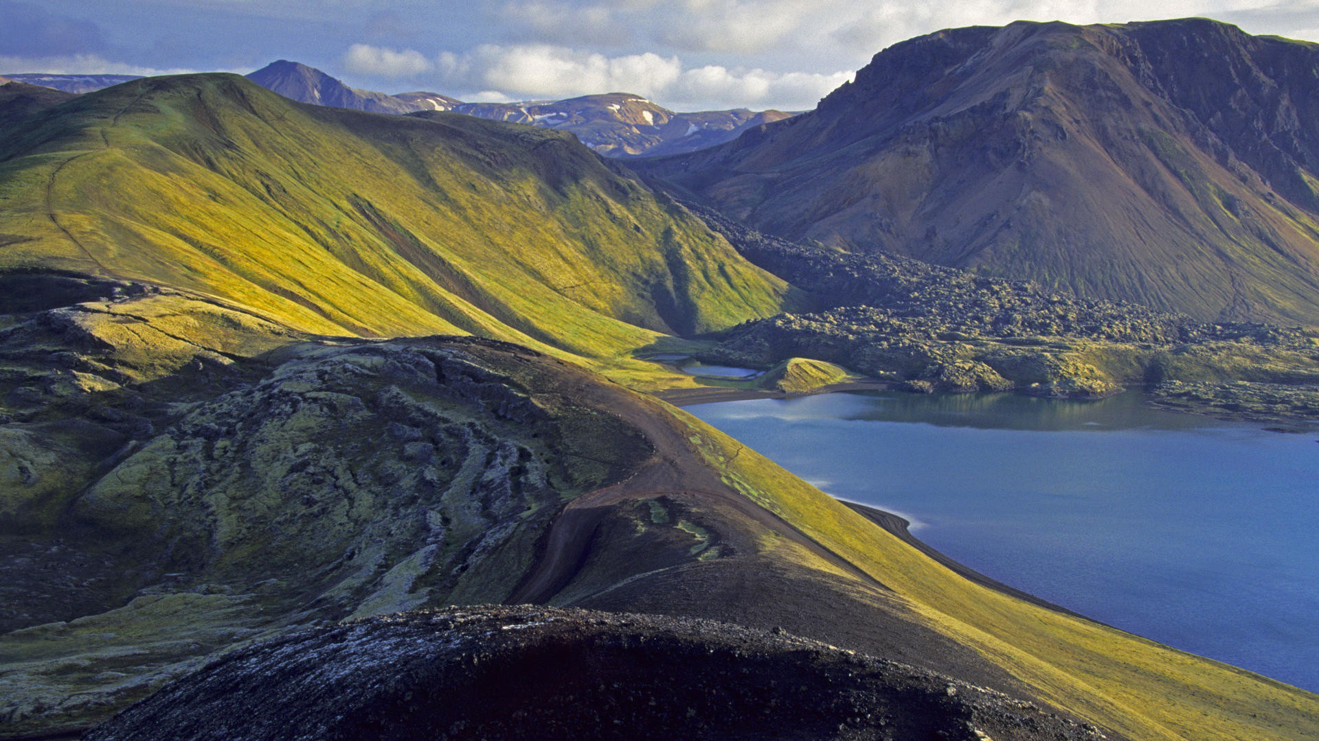 Islanda, Lago, Montagne verdi, Full HD, sfondo per portatile