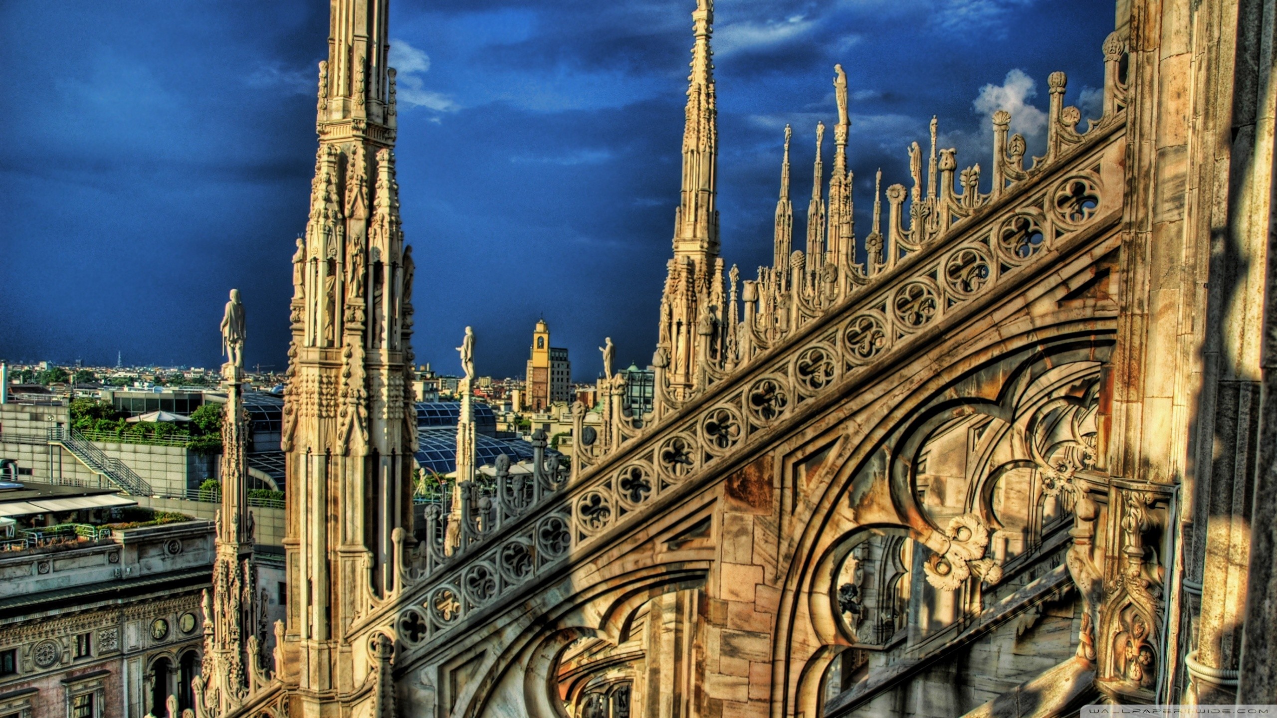 Duomo di Milano, Milano, Guglie, Gotico, Terrazze del Duomo, 2560x1440, immagine di sfondo