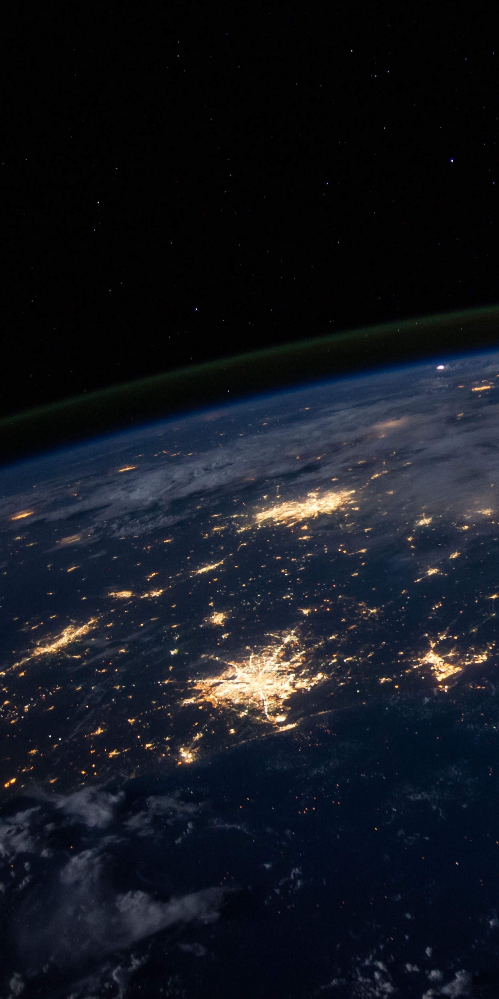 Terra, Vista dallo spazio, Luci delle città, Notte, QHD+, schermata di blocco iPhone 4K