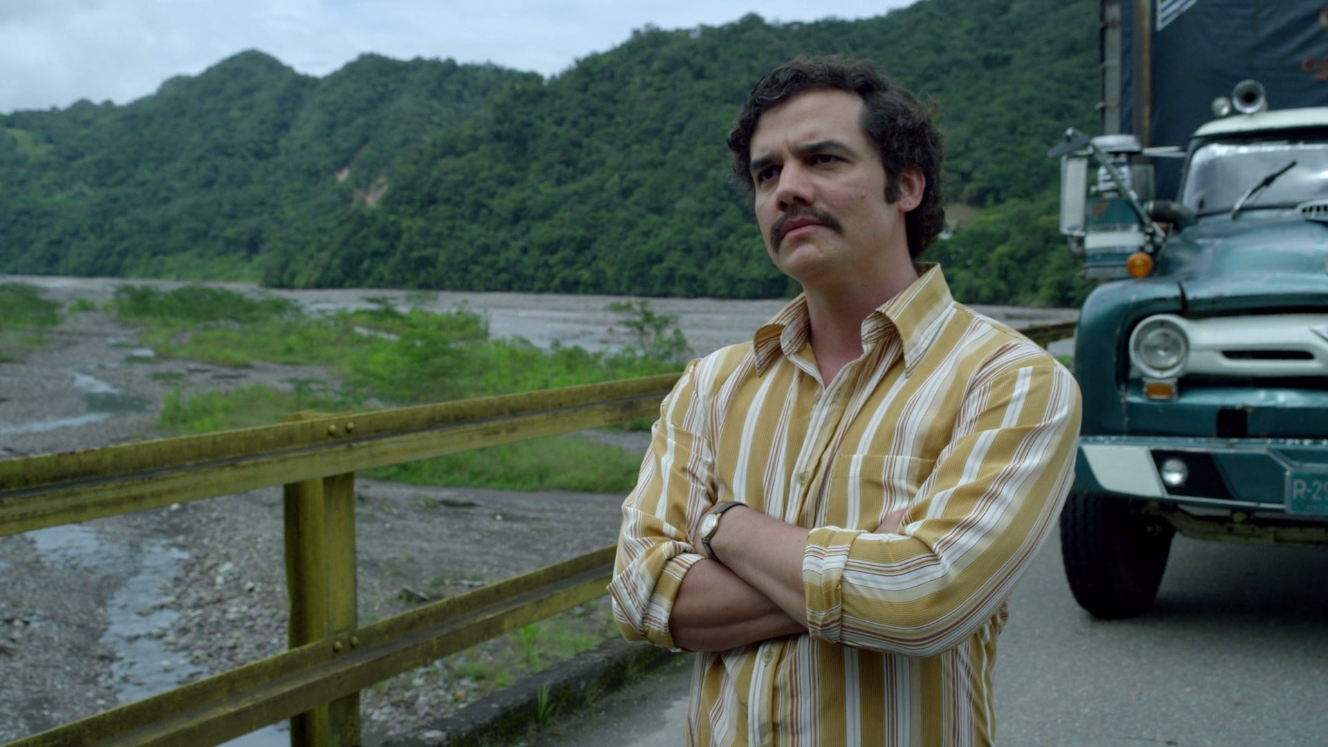 Pablo Escobar, Wagner Moura, Narcos, Fiume, Camion, 1920x1080, immagine di sfondo