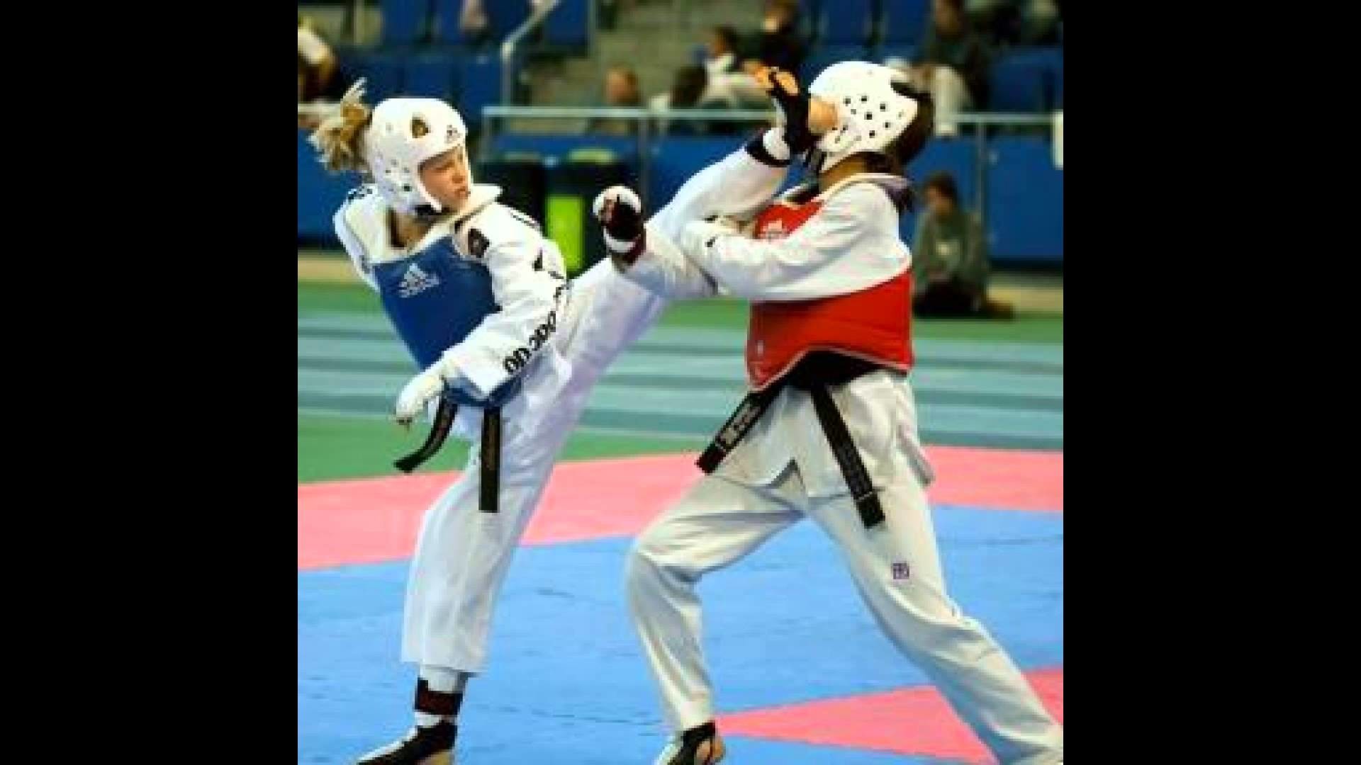 Taekwondo, Combattimento femminile, Calcio, Tatami, Paraorecchie, sfondo desktop 1920x1080
