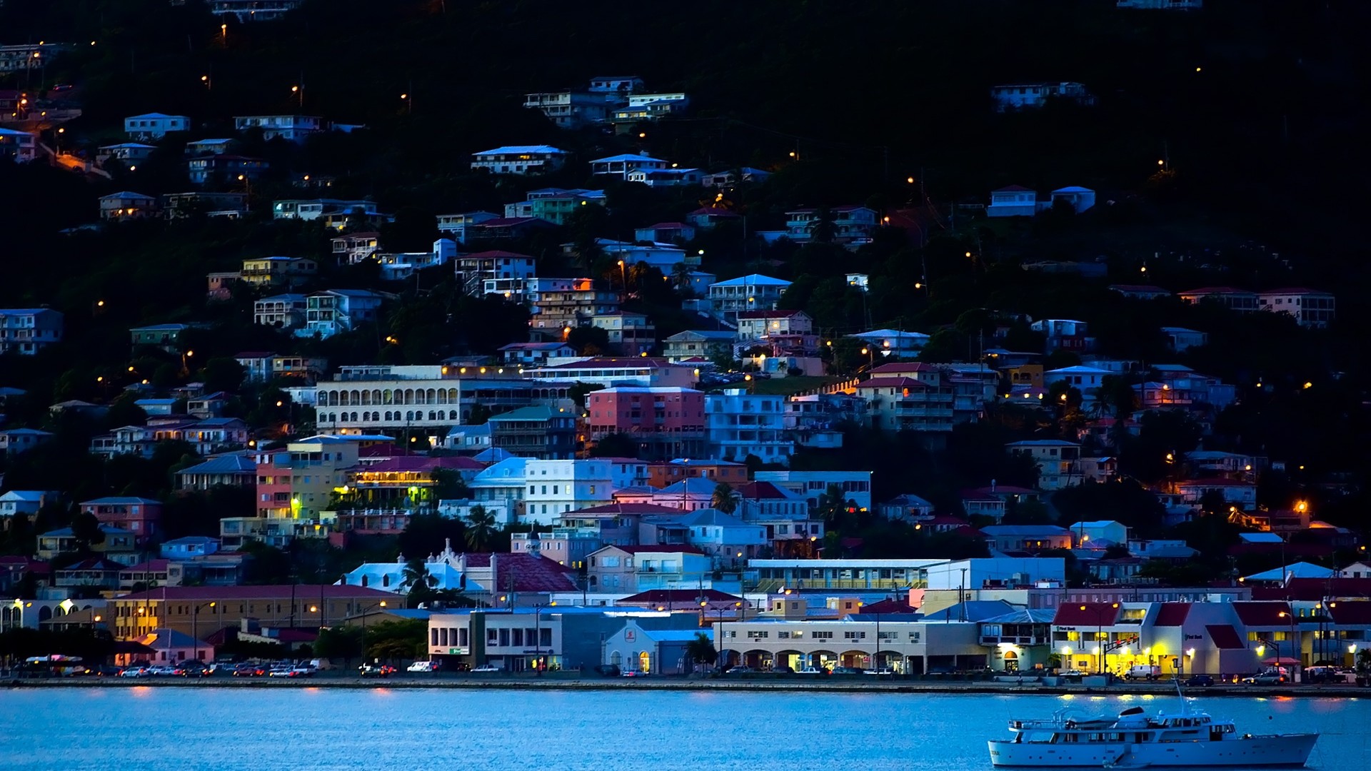 Città sulla collina, Luci notturne, Porto, Notte, Full HD, sfondo per portatile