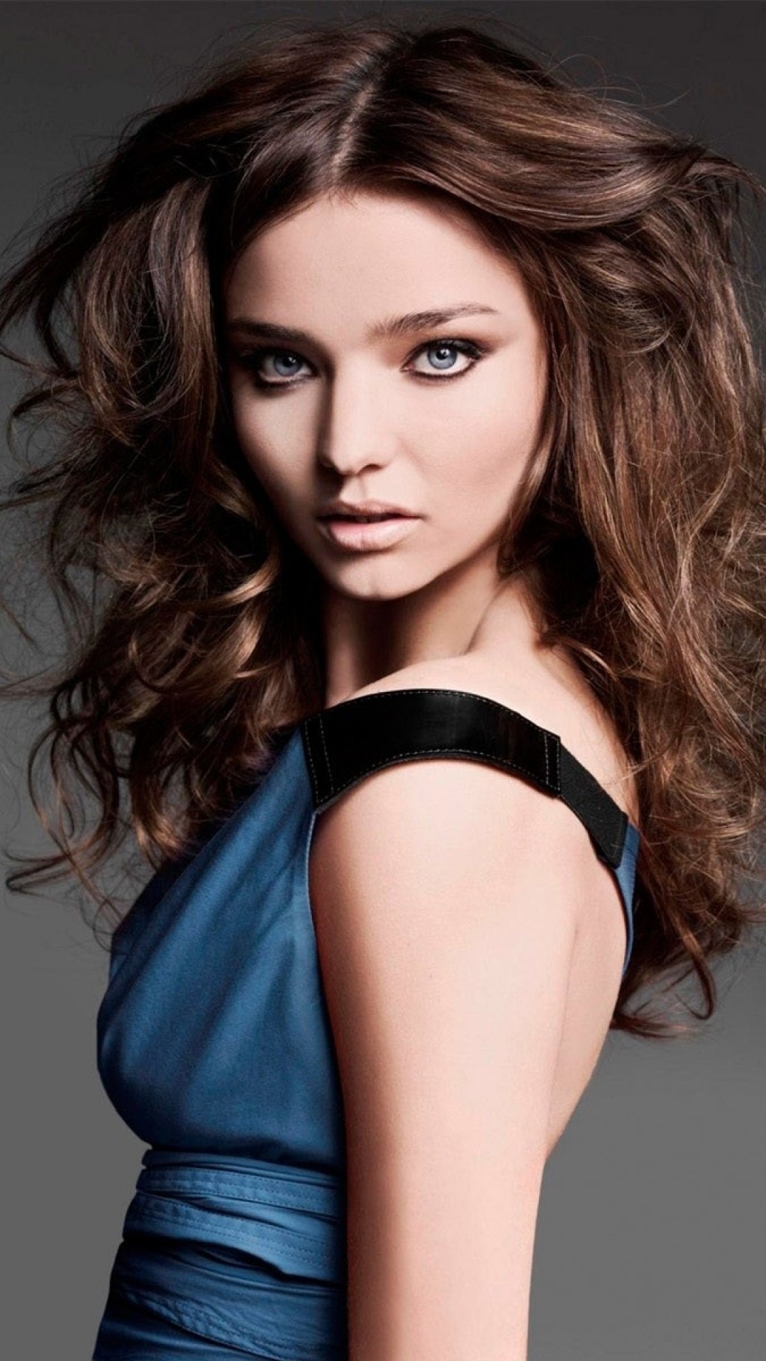Miranda Kerr, Ritratto, Capelli mossi, Abito blu, sfondo per iPhone e Android