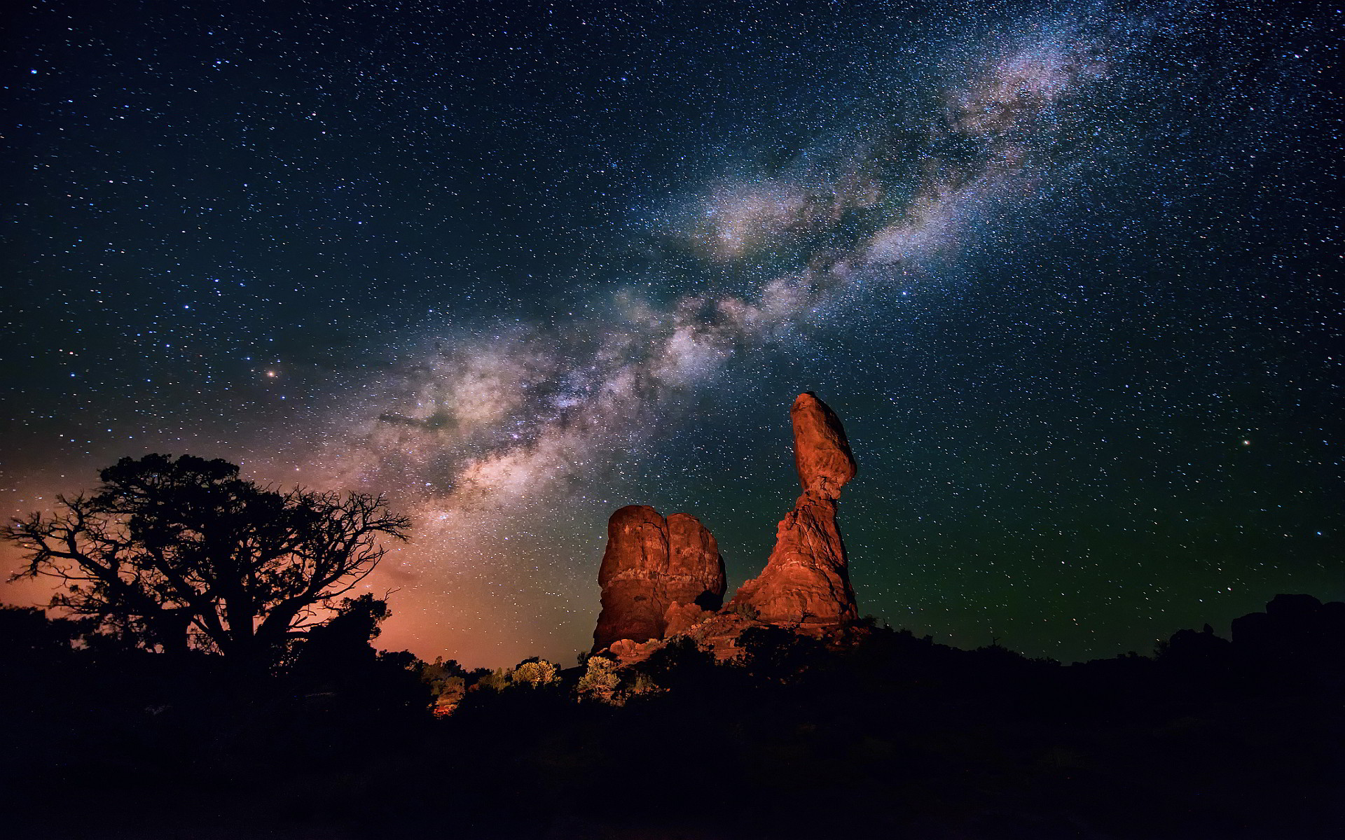Via Lattea, Balanced Rock, Arches National Park, Utah, Notte, Full HD, sfondo per PC