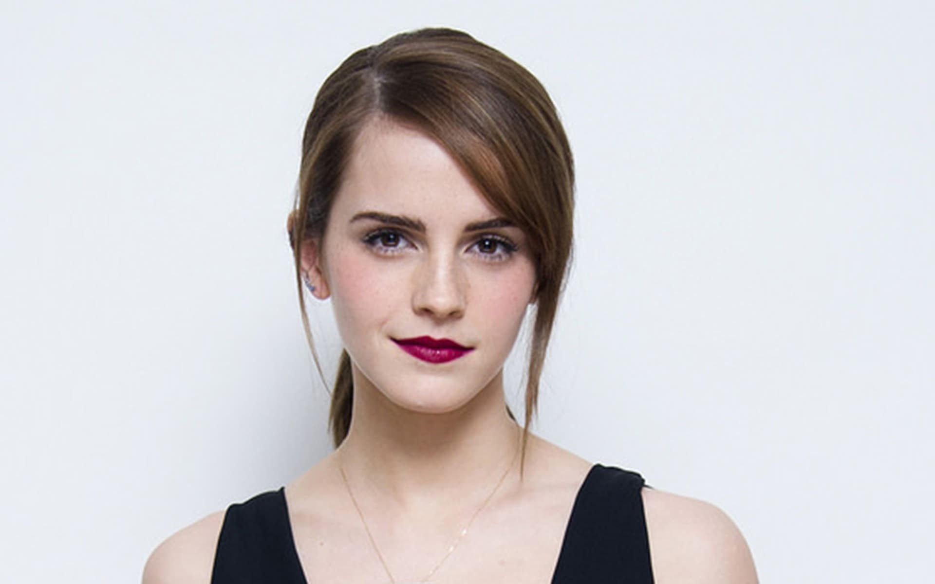 Emma Watson, Rossetto, Sfondo bianco, Full HD, wallpaper per computer