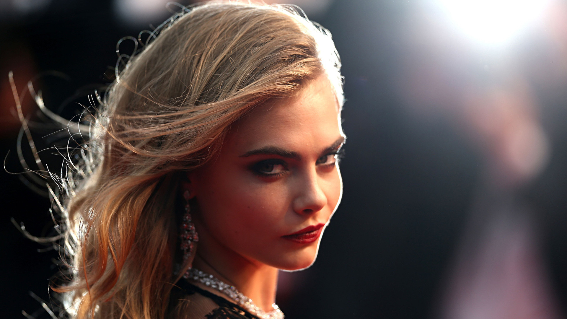 Cara Delevingne, Profilo, Controluce, Ritratto, Full HD 1080p, sfondo desktop