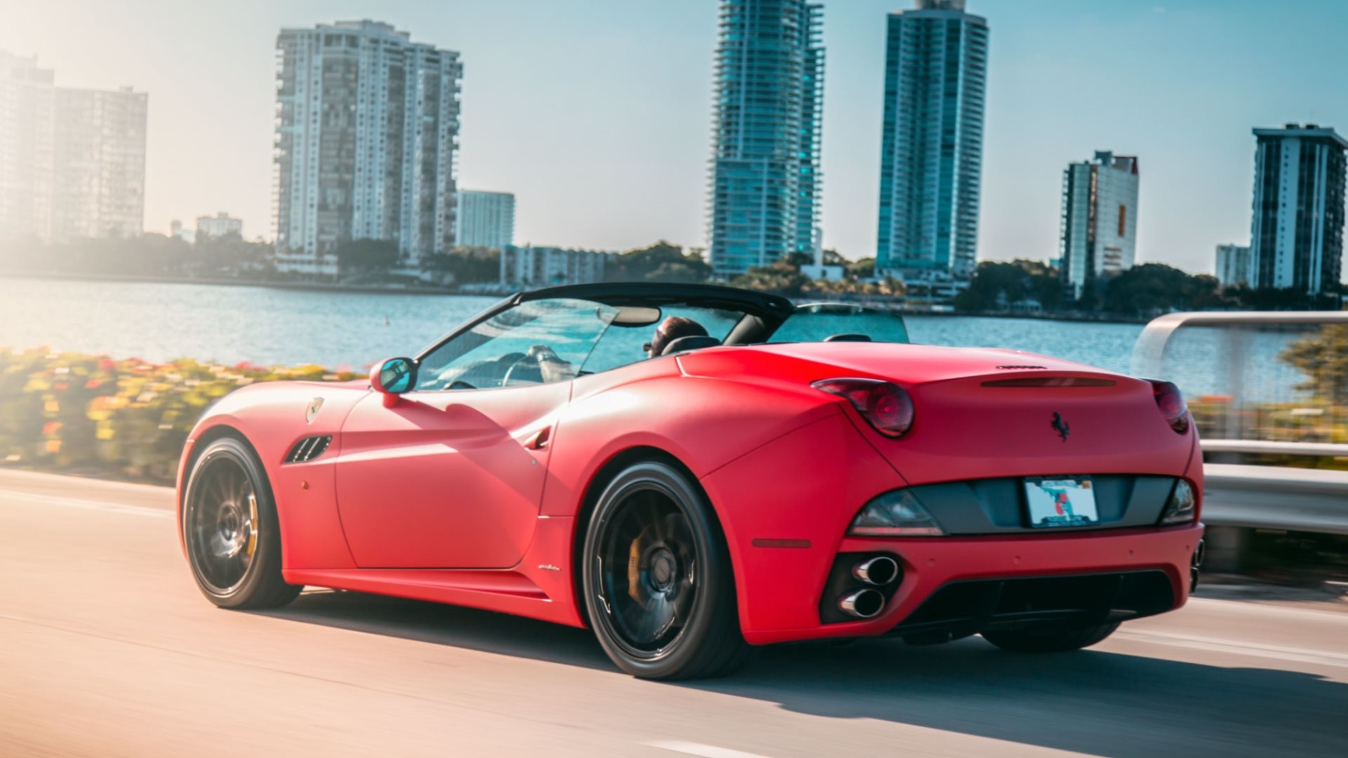 Ferrari California T, Ferrari, Cabriolet, Miami, Rosso, Full HD, sfondo per PC e portatile