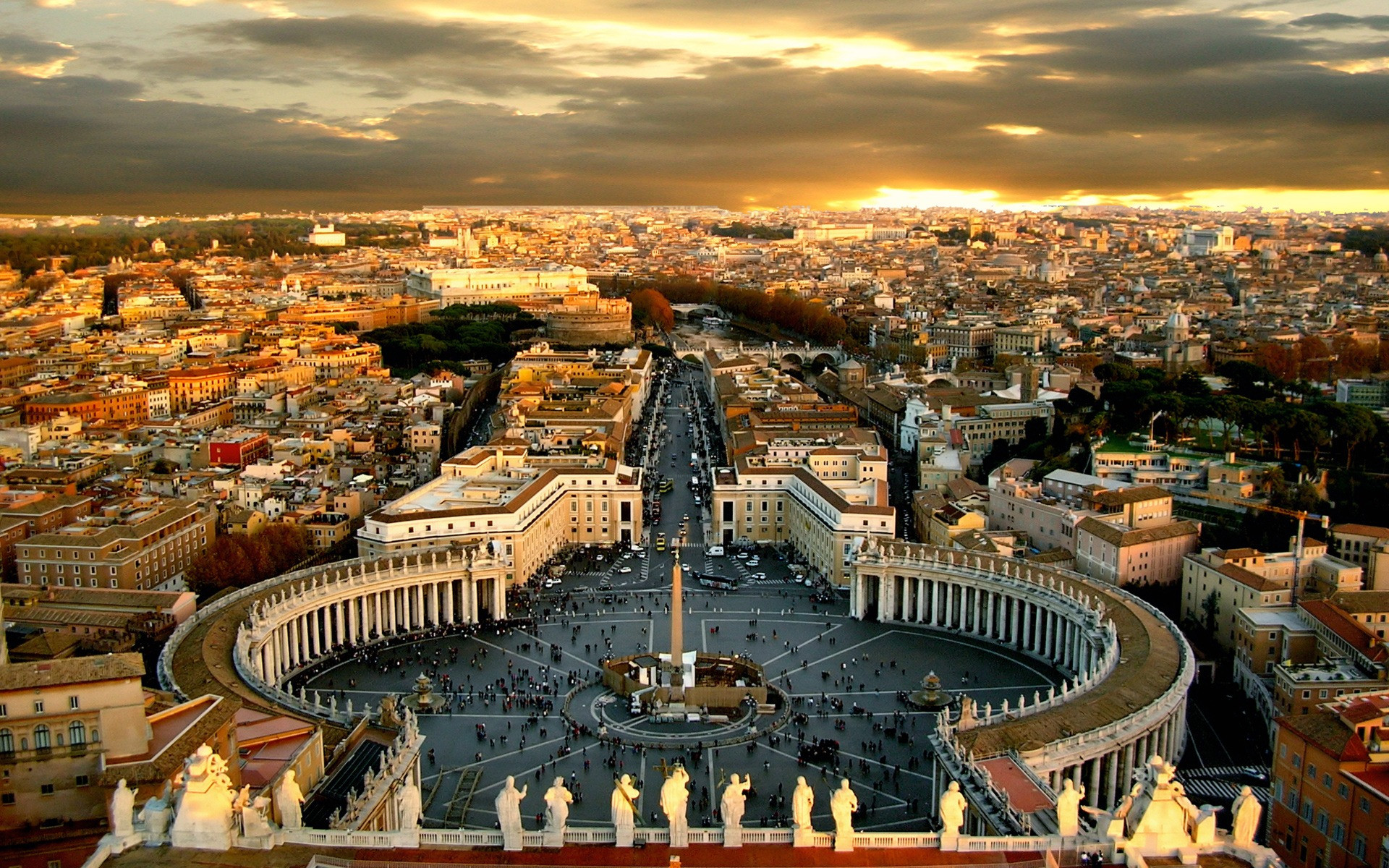 Piazza San Pietro, Città del Vaticano, Roma, Colonnato del Bernini, Tramonto, Vista aerea, sfondo desktop