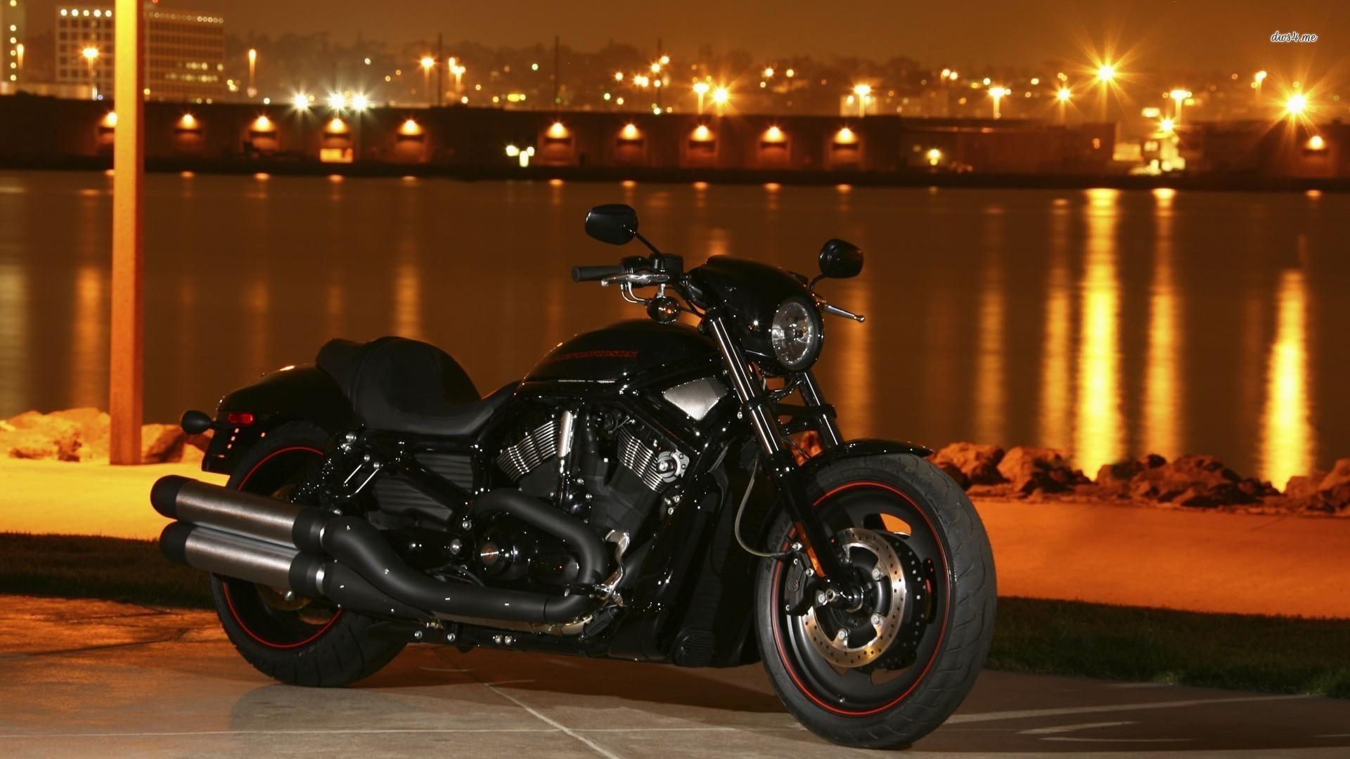 Harley-Davidson V-Rod Night Rod, Harley-Davidson, Lungomare, Notte, Luci della città, sfondo desktop